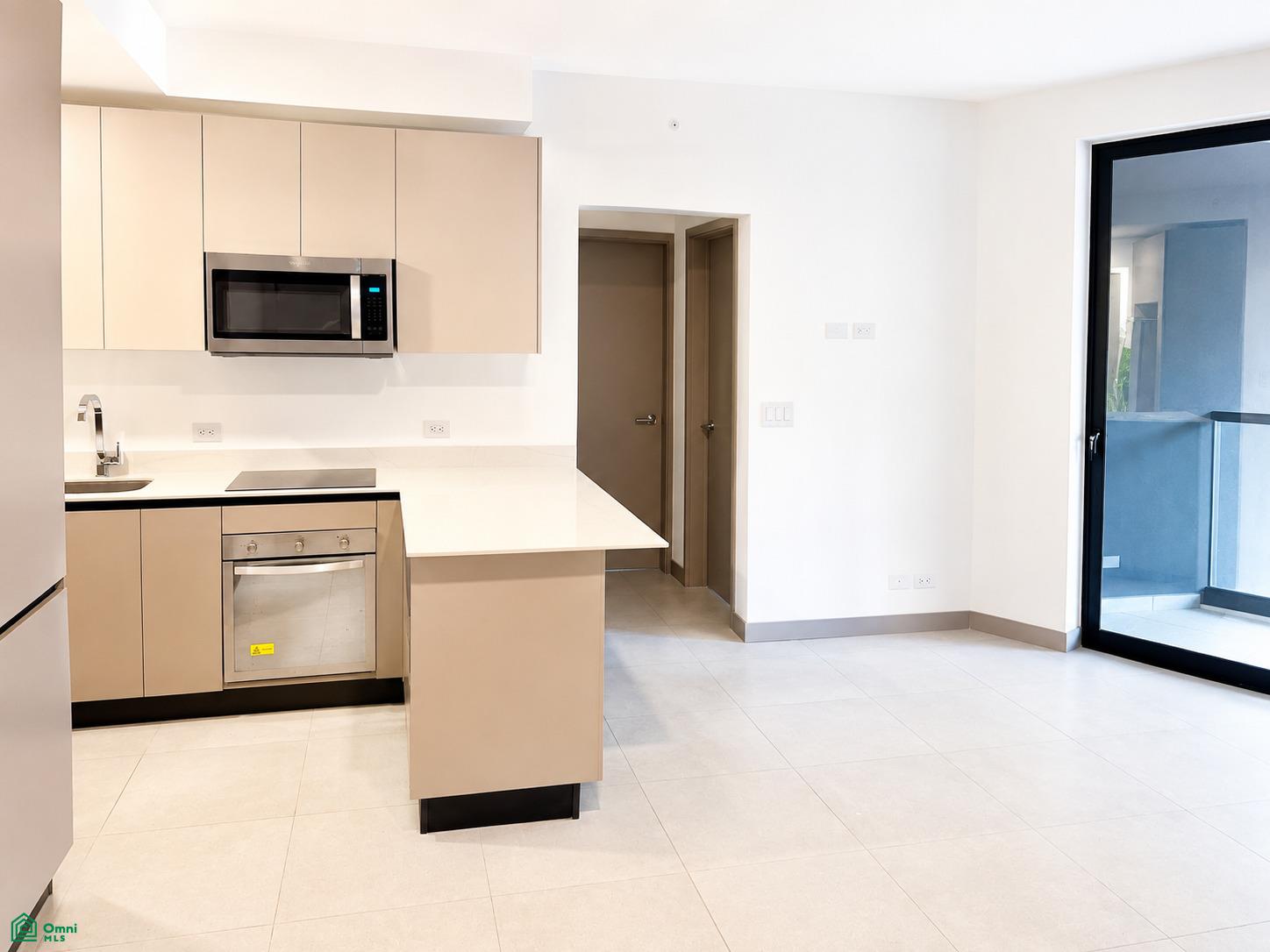 2 bed Condo For Sale in , San Jose - 1