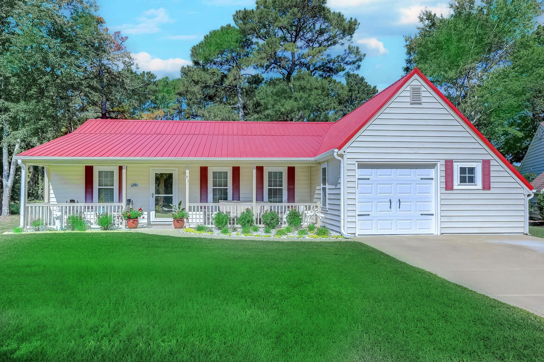 1st image of 95 Purple Martin Dr, Murrells Inlet, SC 29576 | MLS# 2617016