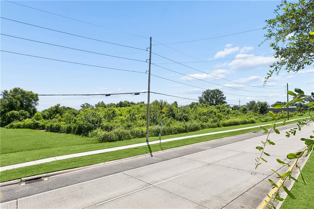 Homes for sale in Violet, LA | 5635 E Judge Perez Dr, Violet, LA 70092 | MLS# 2566484