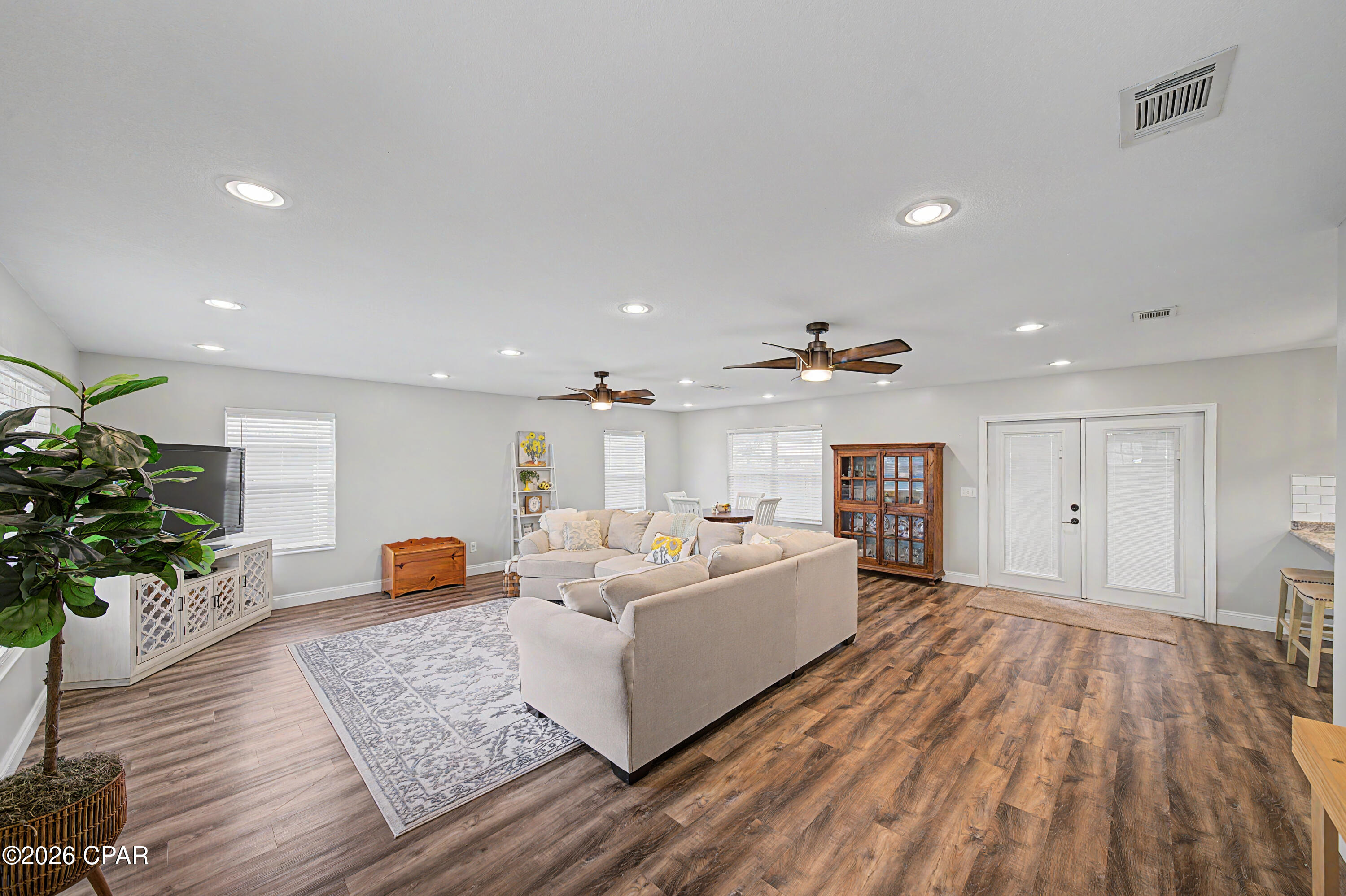 3rd image of 1807 Ulmer Ln, Chipley, FL 32428 | MLS# 792297