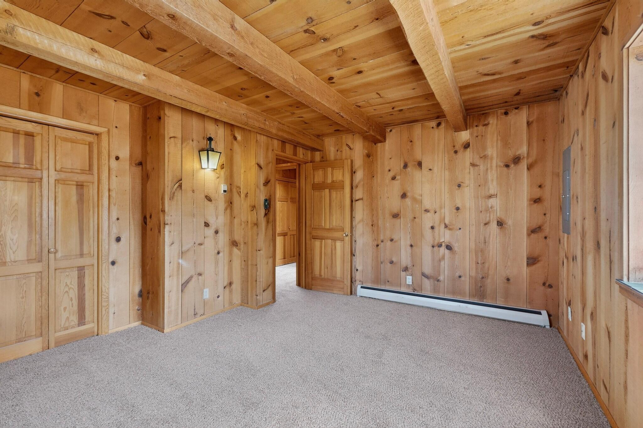 Photo 17 — 9705 Rio Grande Boulevard NW