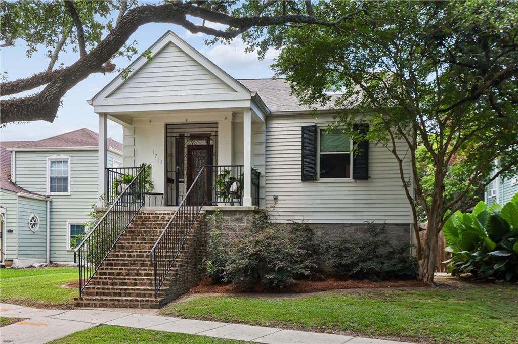 1713 S NORMAN C FRANCIS Parkway