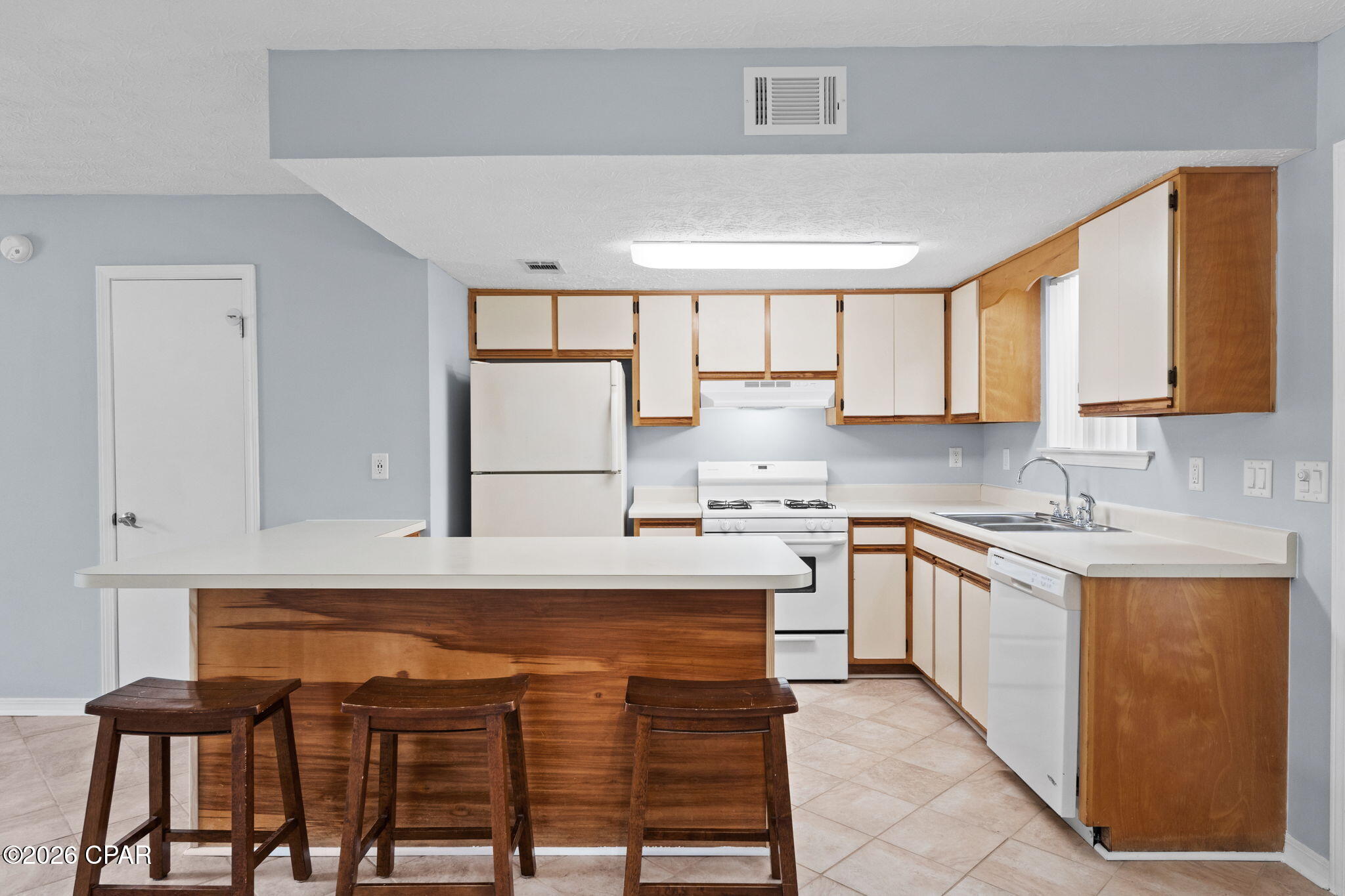 179 Robin Lane, Panama City Beach, FL 32407 thumbnail, photo 12 of 47