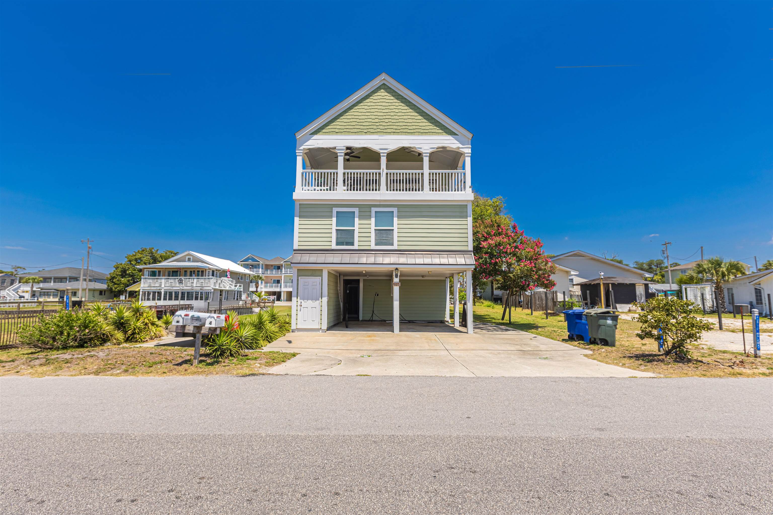 Photo 1 of Multi family home for sale at 1511 Holly Dr, North Myrtle Beach, SC 29582 | MLS# 2617109 | Listing updated on 2026-10-09