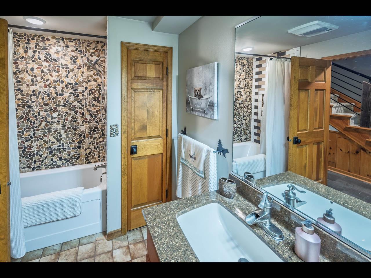 Lake Seventeen Property 6637 Wild Haven Trl Photo 45