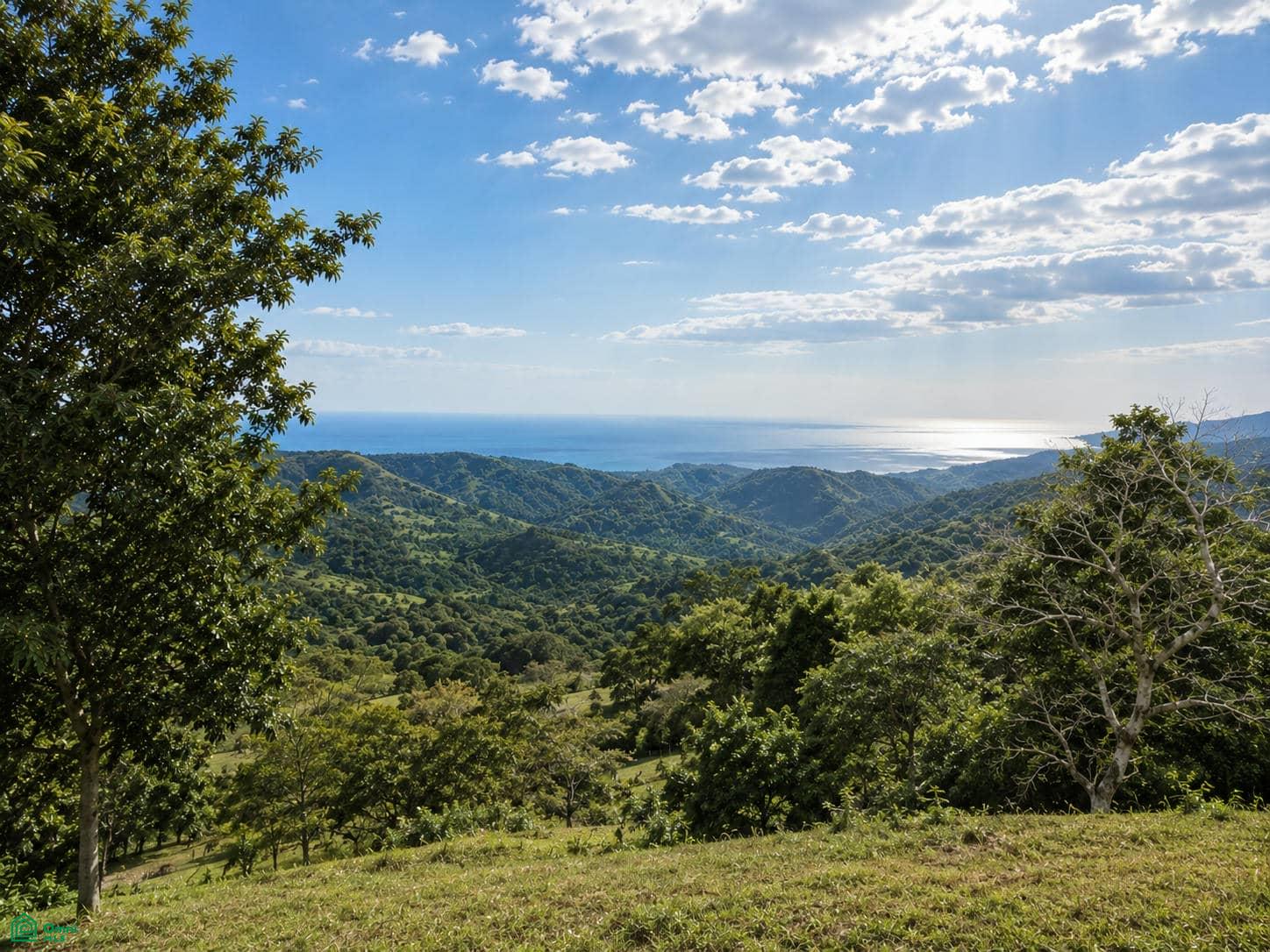  bed Land For Sale in Cuajiniquil, Guanacaste - 1