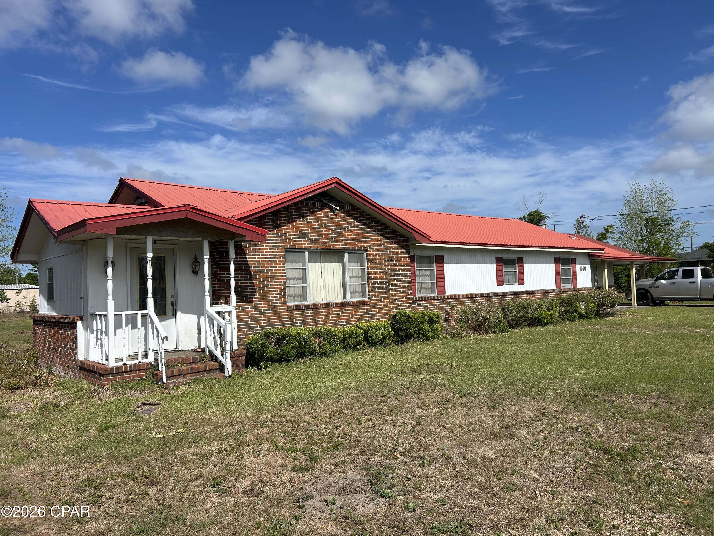 1601 Gainer Avenue, Panama City, FL 32405