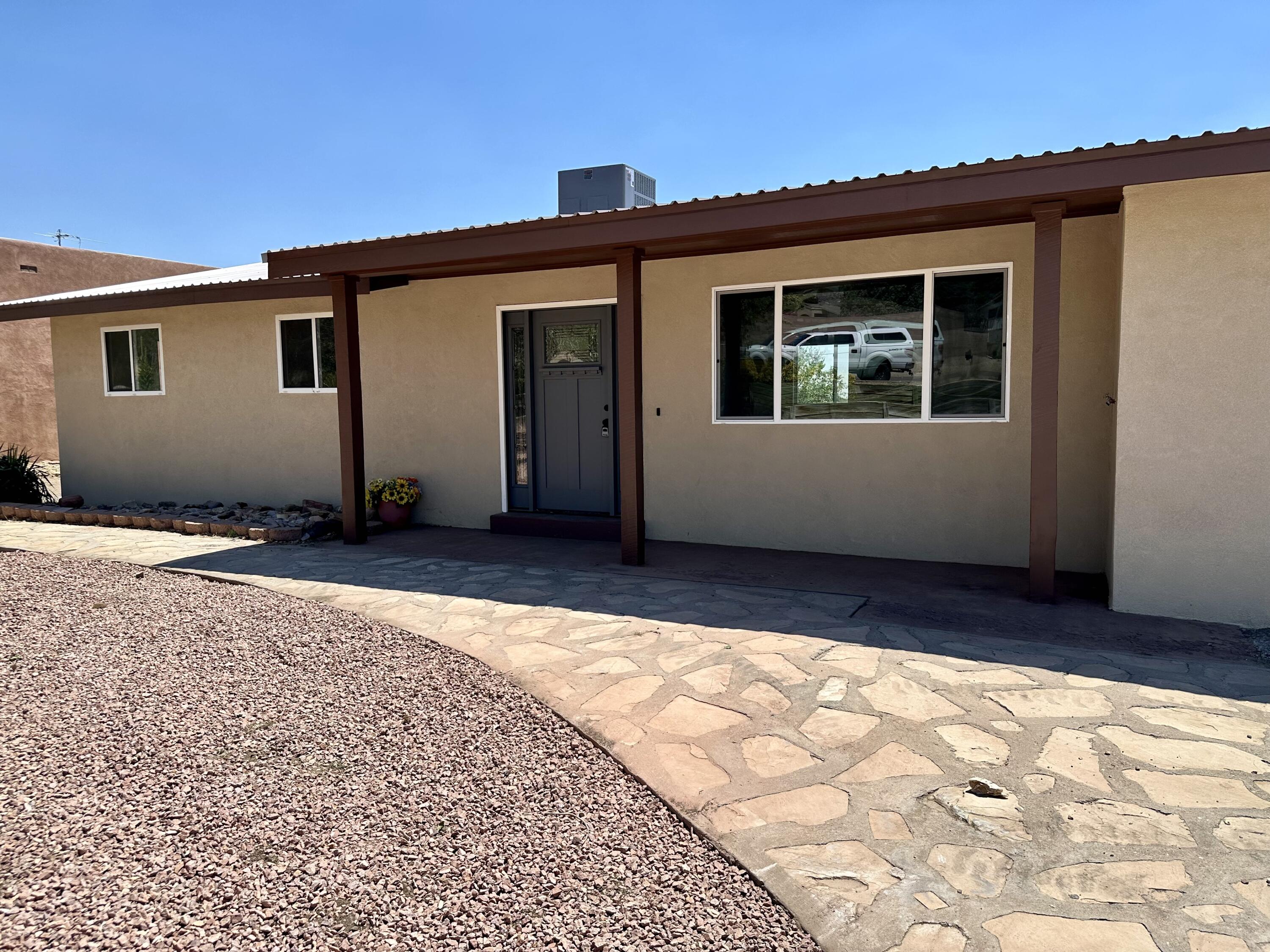 Photo 1 of Single family home for sale at 14304 Oakwood Pl Ne, Albuquerque, NM 87123 | MLS# 1106859 | Listing updated on 2026-09-16