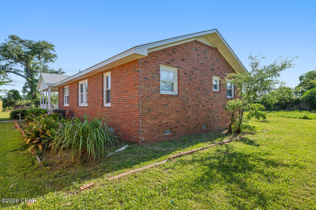 Photo 3 of Single family home for sale at 5312 Hickory St, Panama City, FL 32404 | MLS# 792396 | Listing updated on 2026-09-17