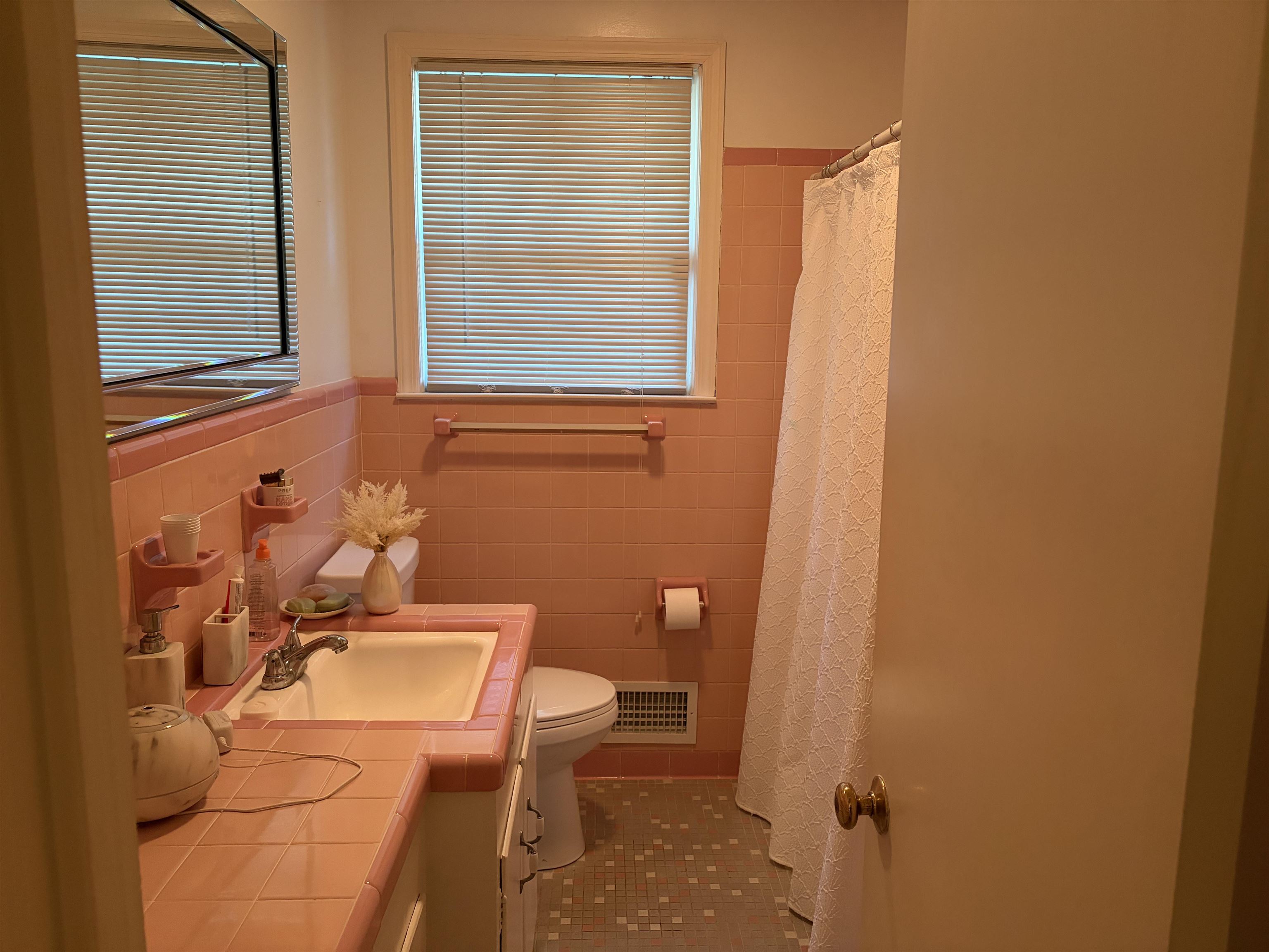 2617228 | Photo 19