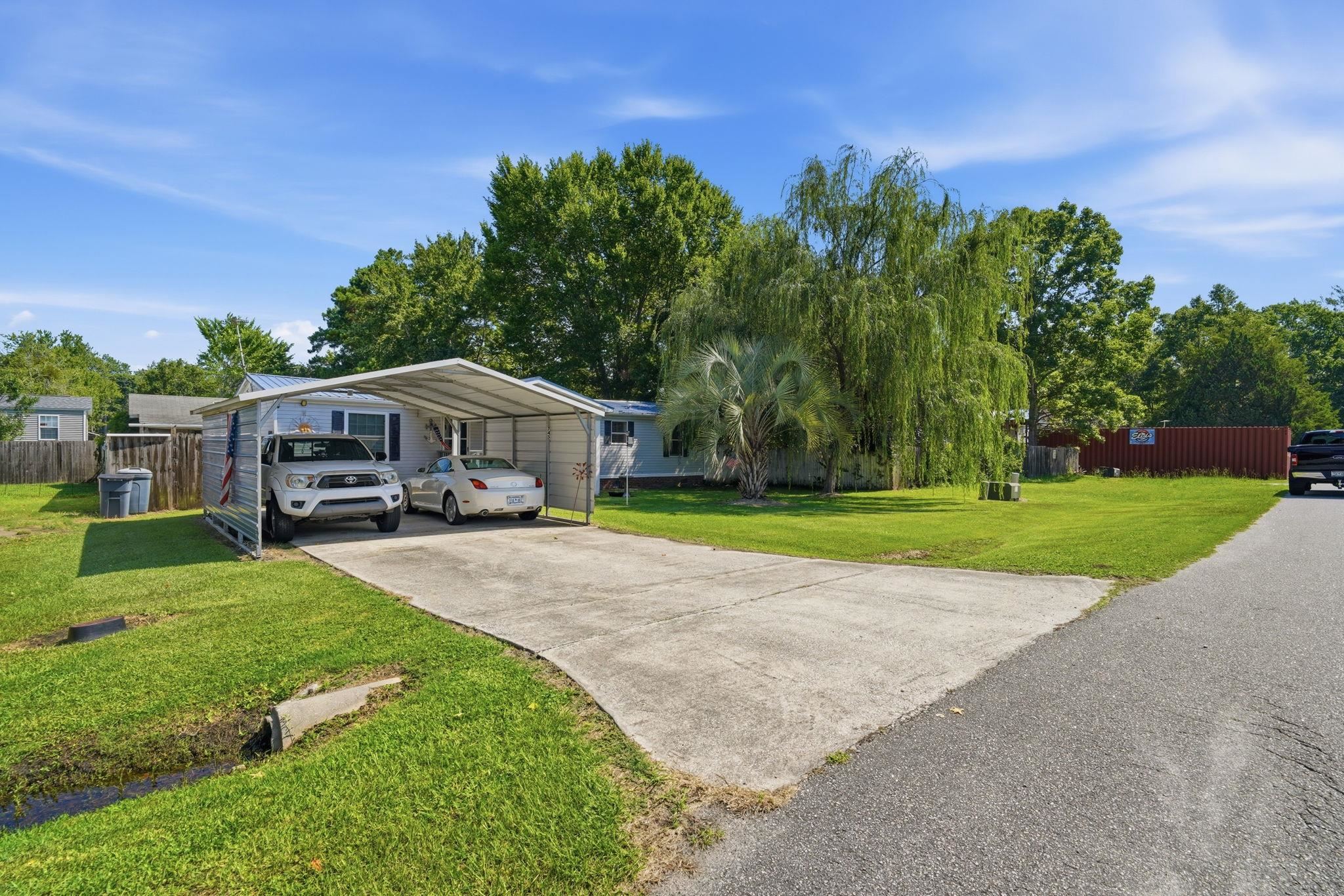 Photo 3 of Manufactured home for sale at 745 River Cliff Dr, Myrtle Beach, SC 29588 | MLS# 2617231 | Listing updated on 2026-09-18