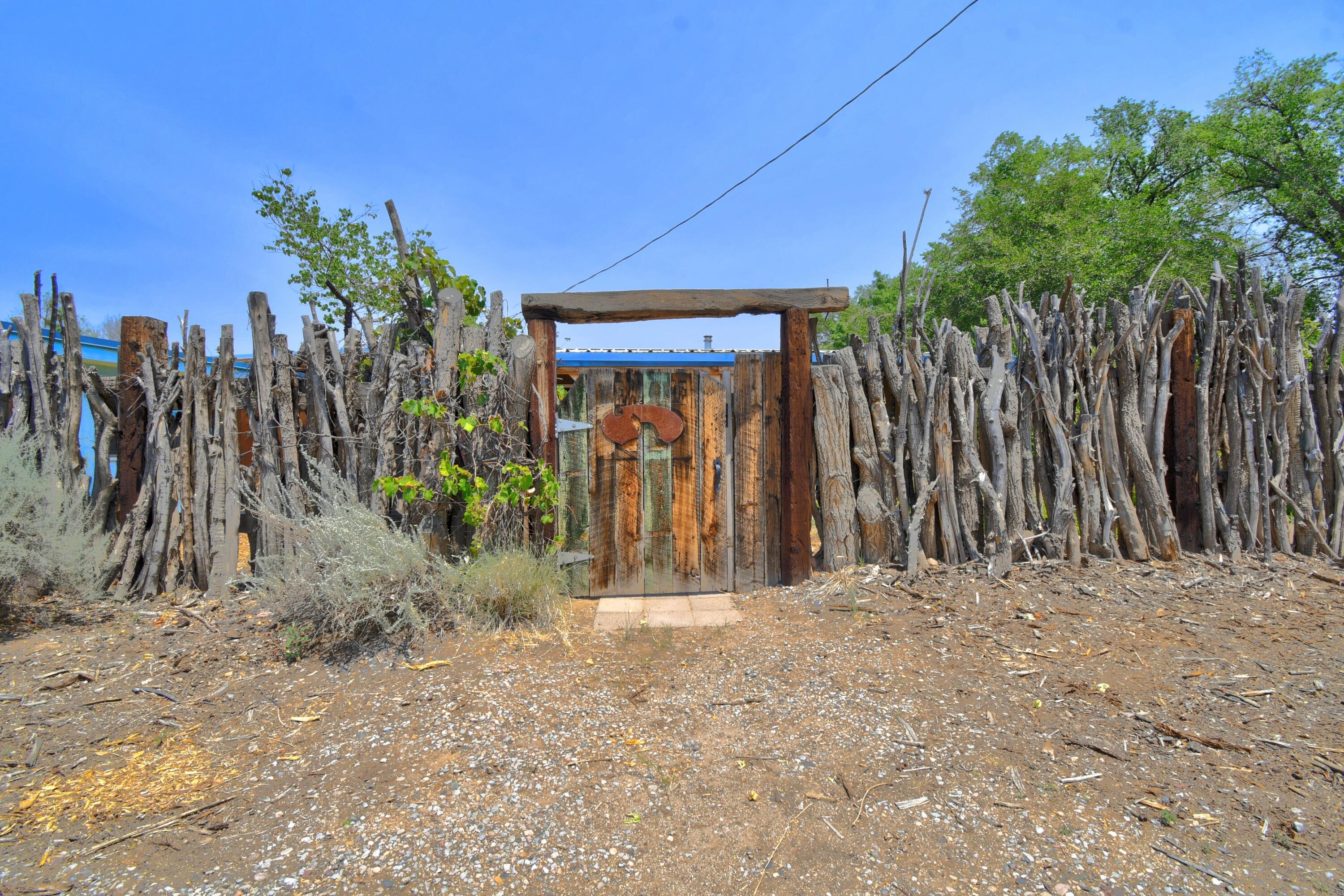 2nd image of 6704 Broadway Blvd Ne, Albuquerque, NM 87107 | MLS# 1106946