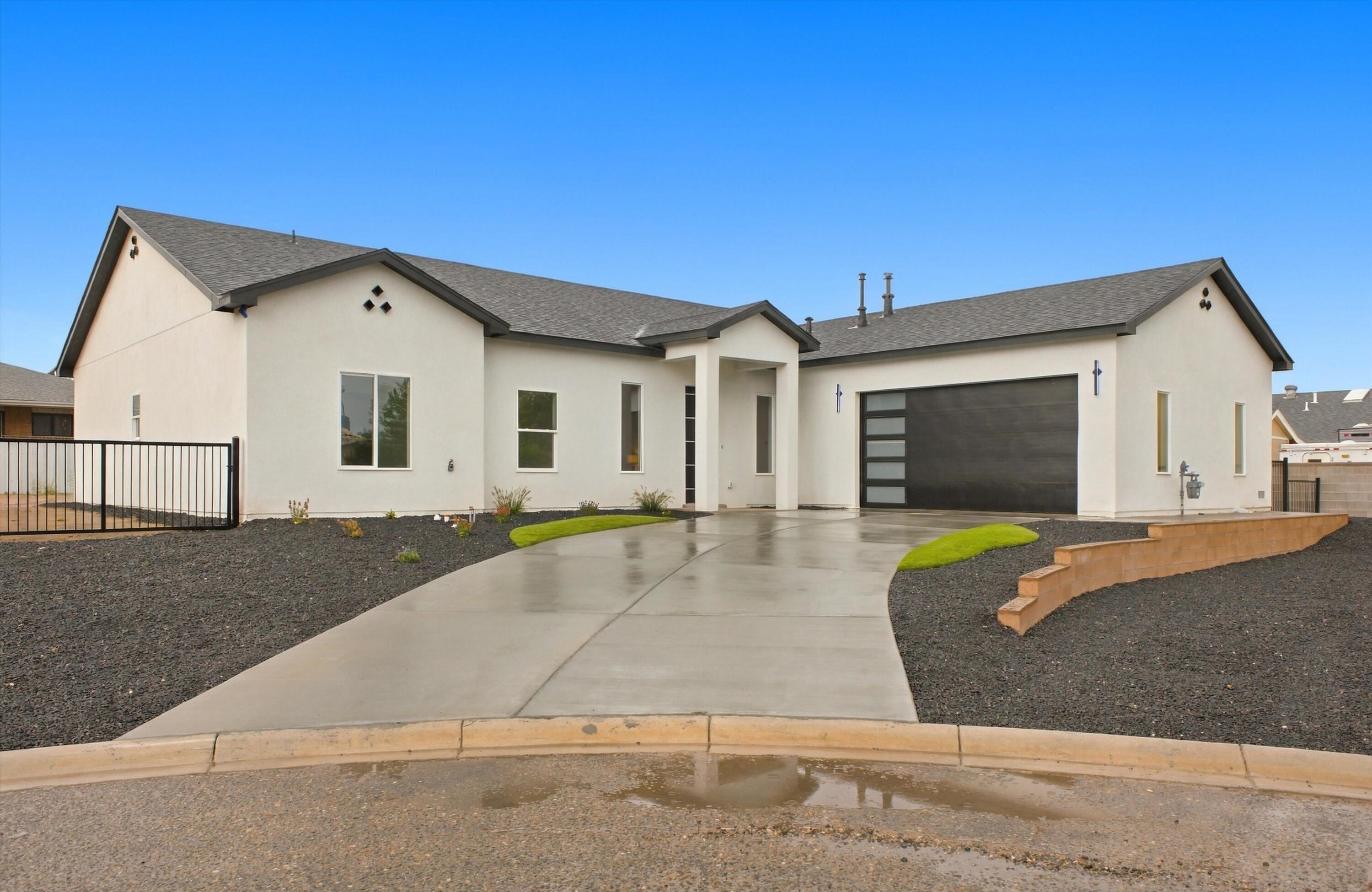 Photo 2 of Sale Pending at 601 Acoma Dr, Belen, NM 87002 | MLS# 1106953 | Listing updated on 2026-10-21