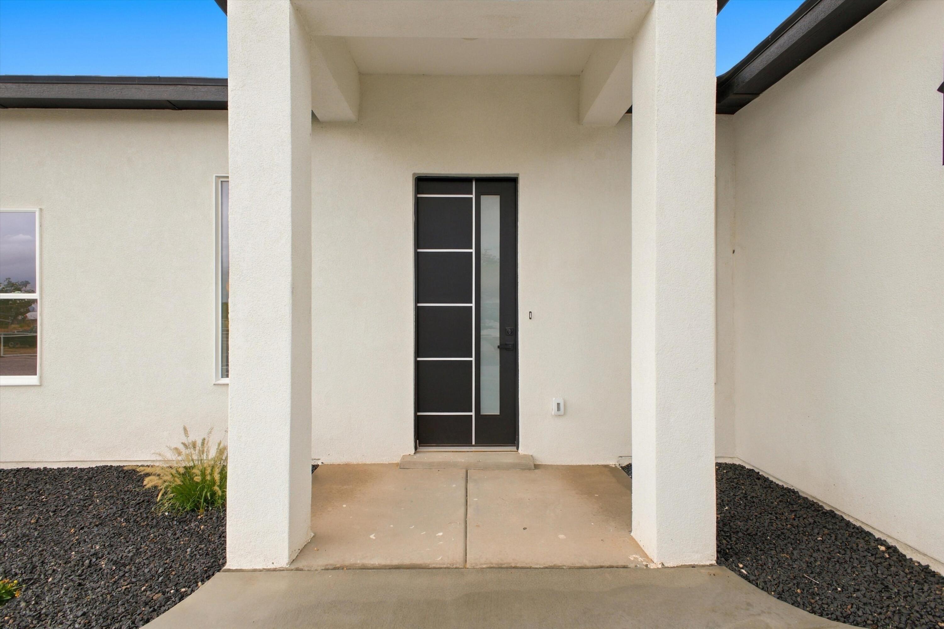 Photo 2 of Single family home for sale at 601 Acoma Dr, Belen, NM 87002 | MLS# 1106953 | Listing updated on 2026-09-28