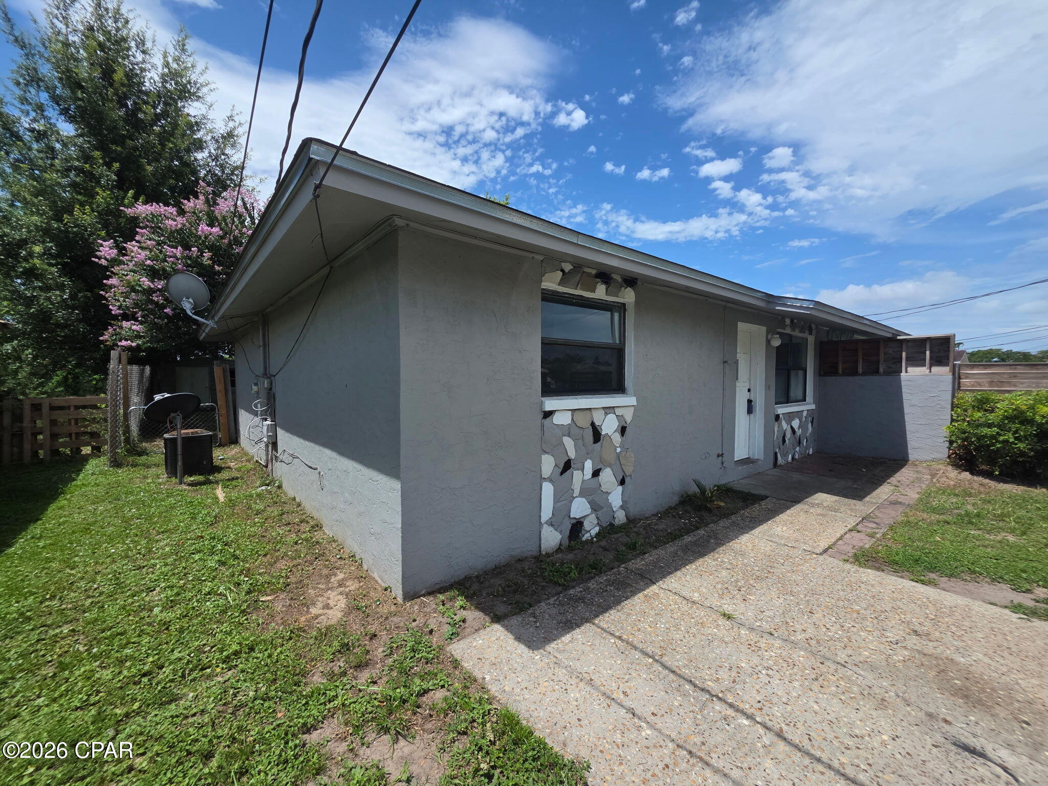2nd image of 1107 Bradford Cir, Lynn Haven, FL 32444 | MLS# 792434