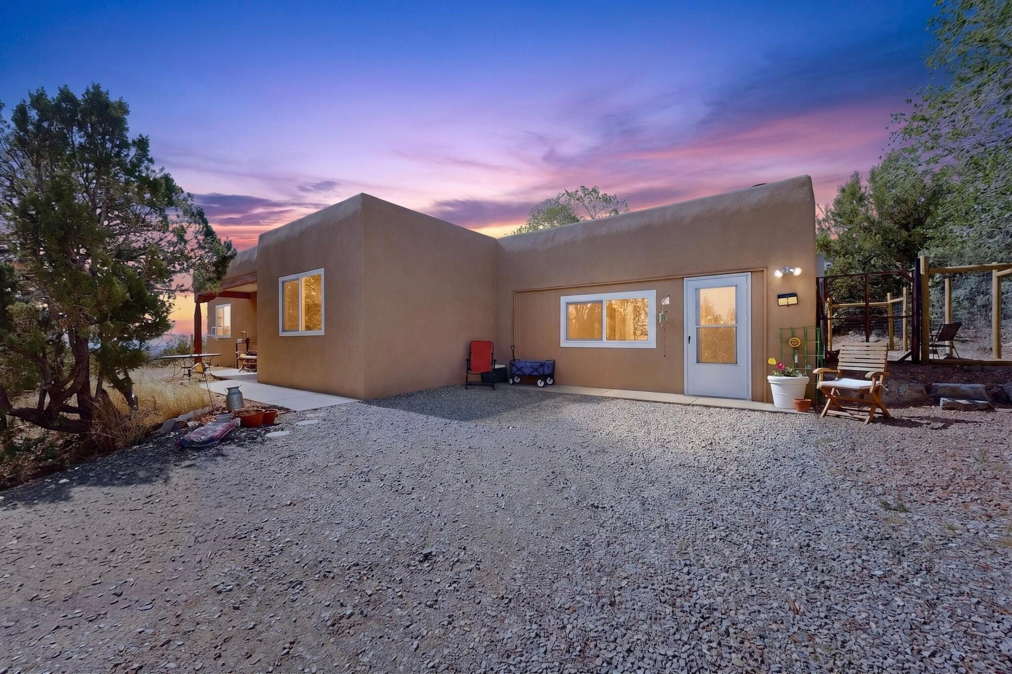 2 Detrias Court Edgewood, NM 87015