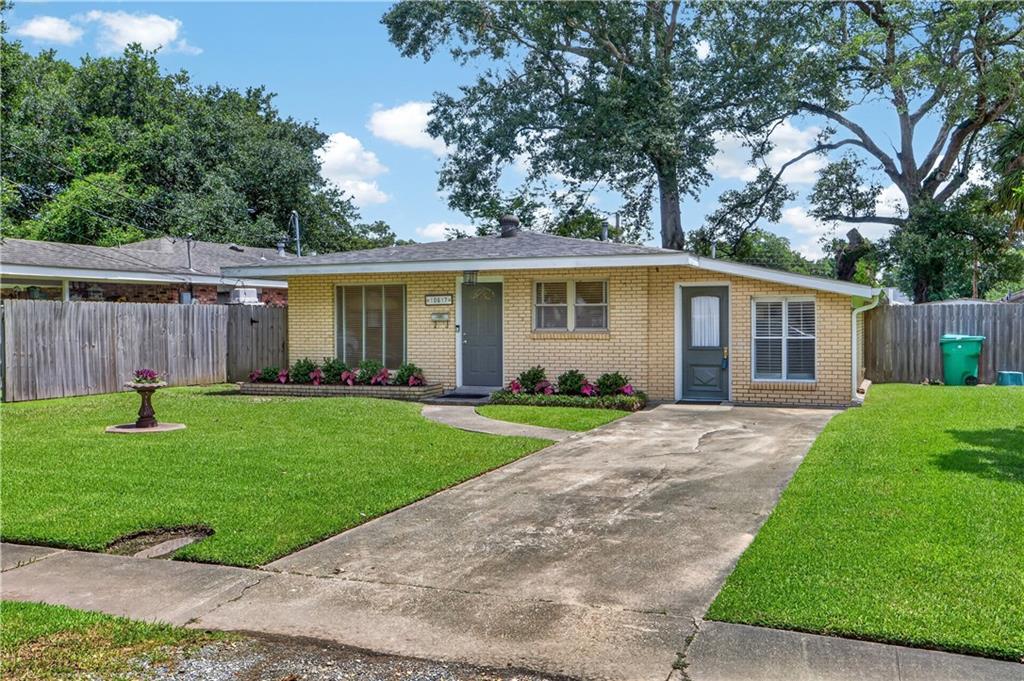 Photo 3 of Sale Pending at 10617 Salem St, River Ridge, LA 70123 | MLS# 2567045 | Listing updated on 2026-10-07