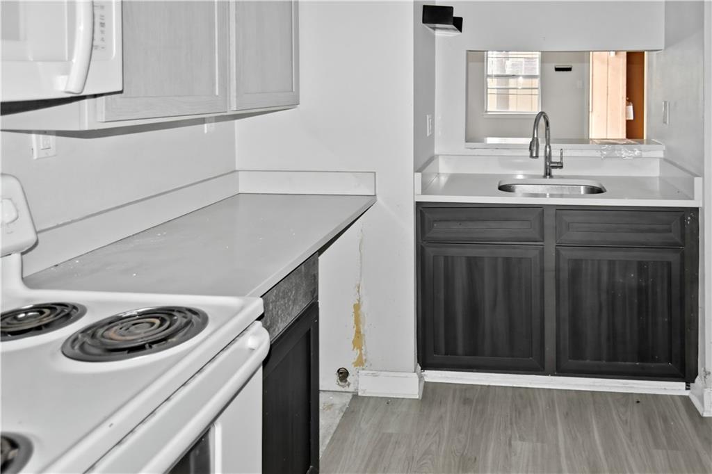 4th image of 2301 Edenborn Ave, Metairie, LA 70001