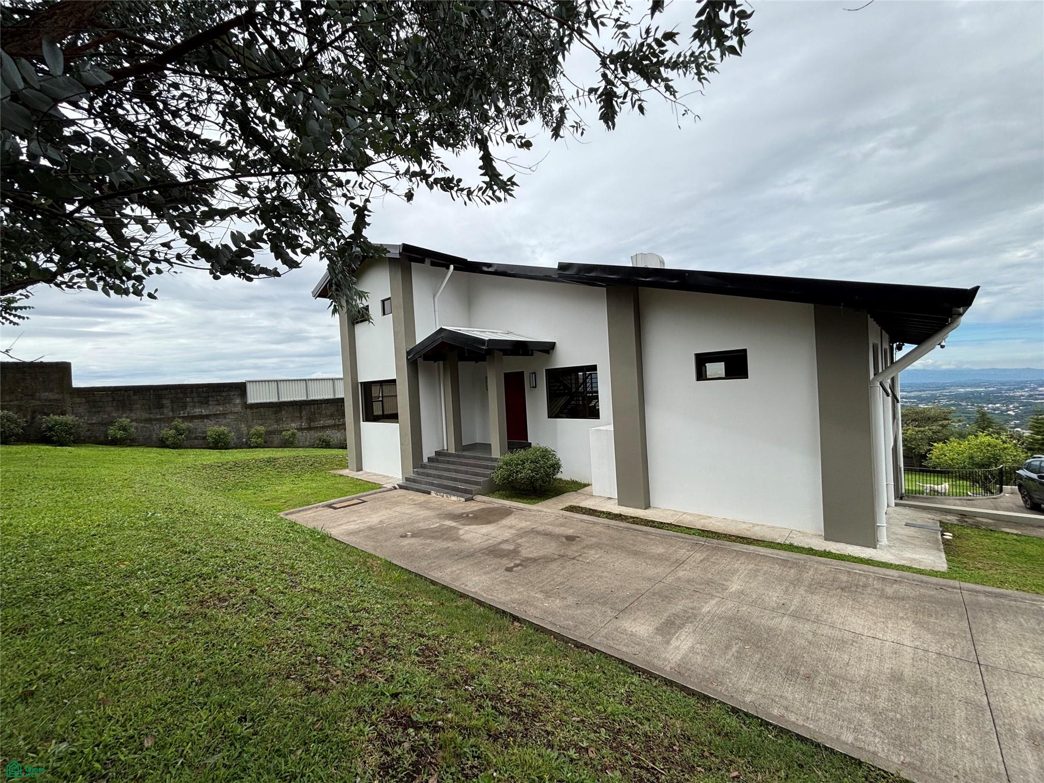 3 bed Single Family Homes For Sale in Santa Bárbara, Heredia - 1