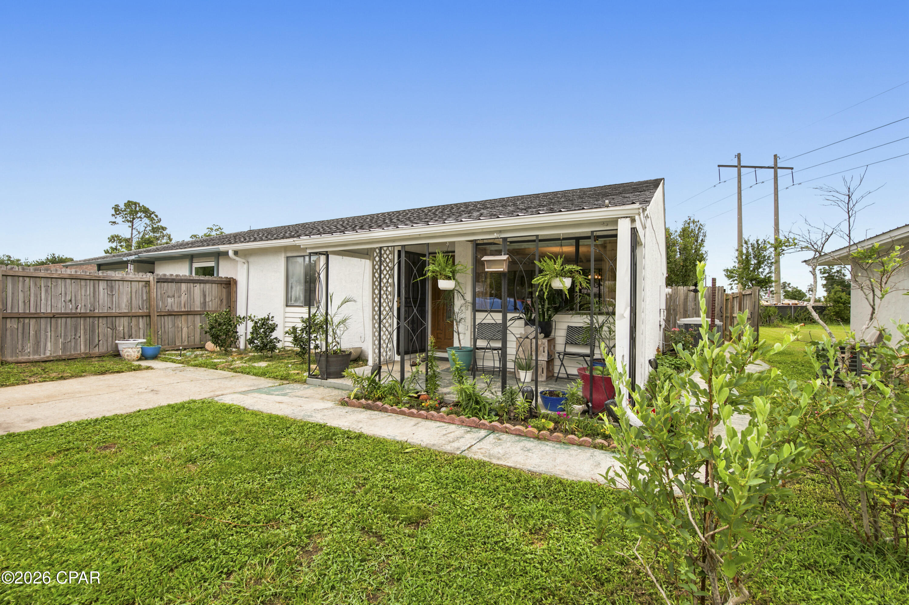 911-bradley-cir-lynn-haven-fl-32444/hzid_296350db
