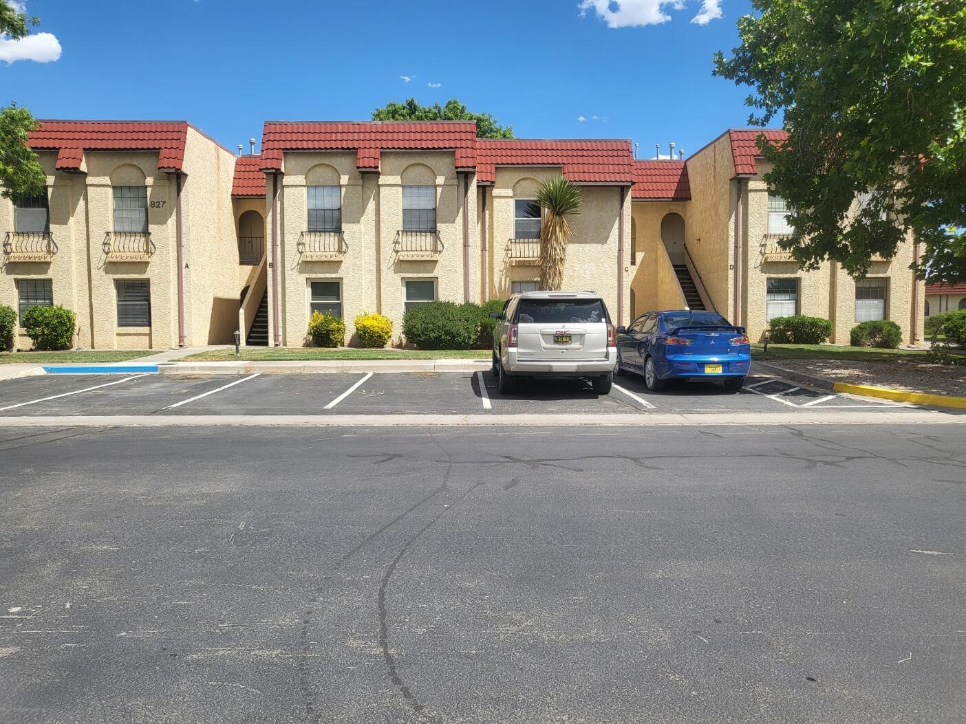 827 Country Club Drive Unit APT 2C, Rio Rancho NM 87124