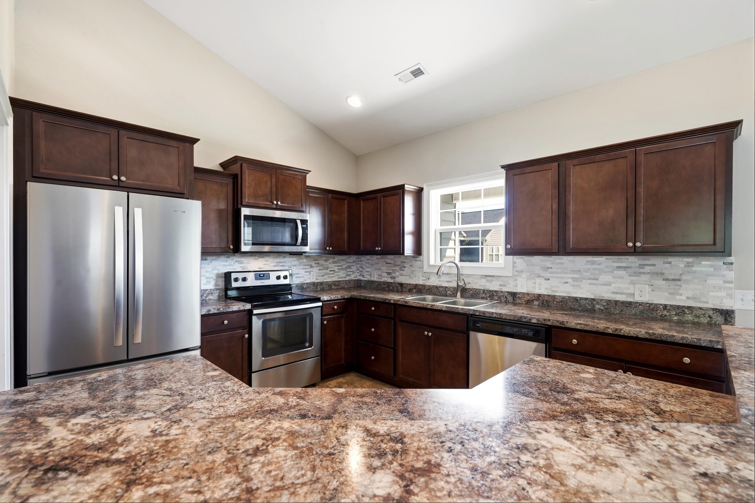 2617481 | Photo 4