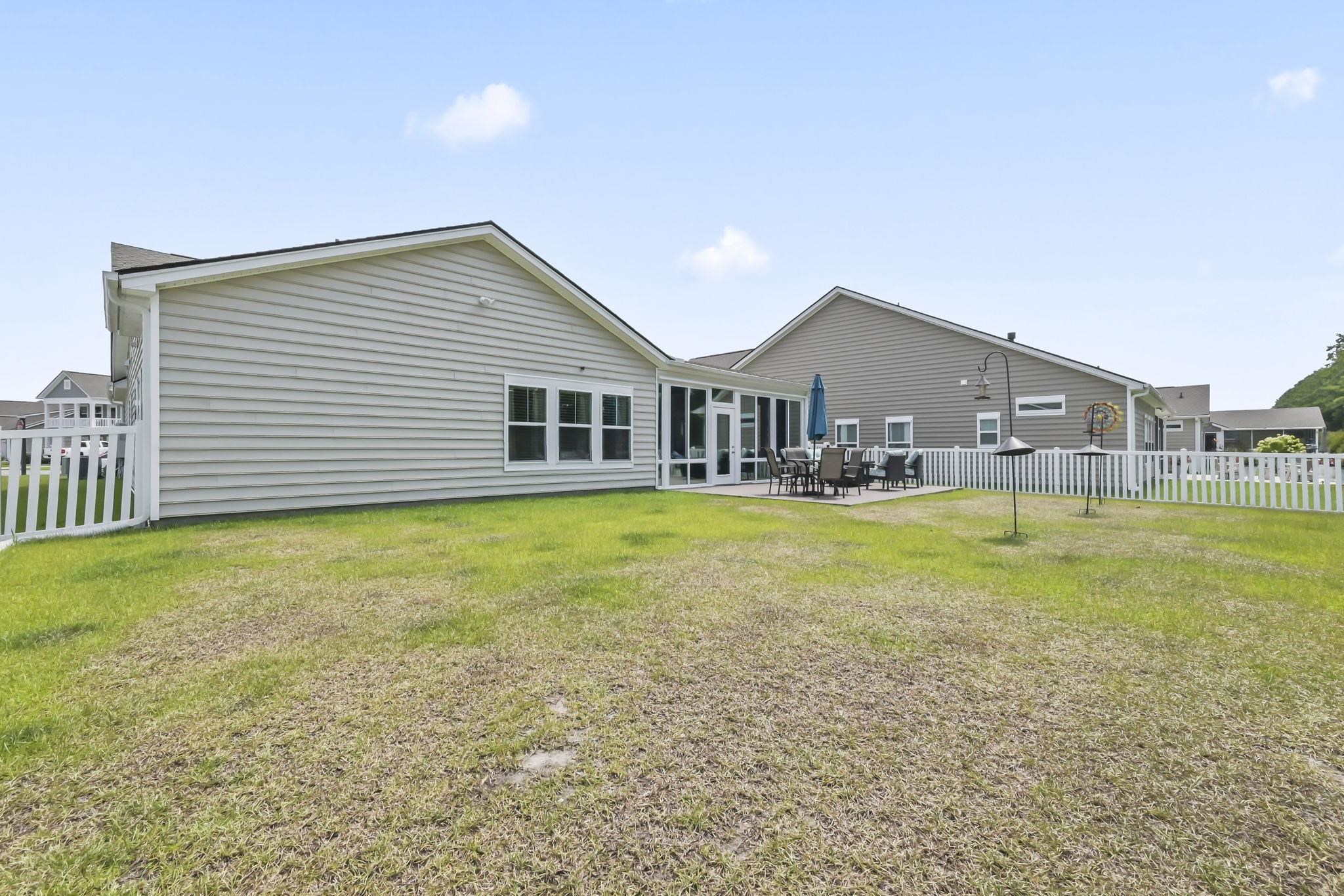 2617507 | Photo 24