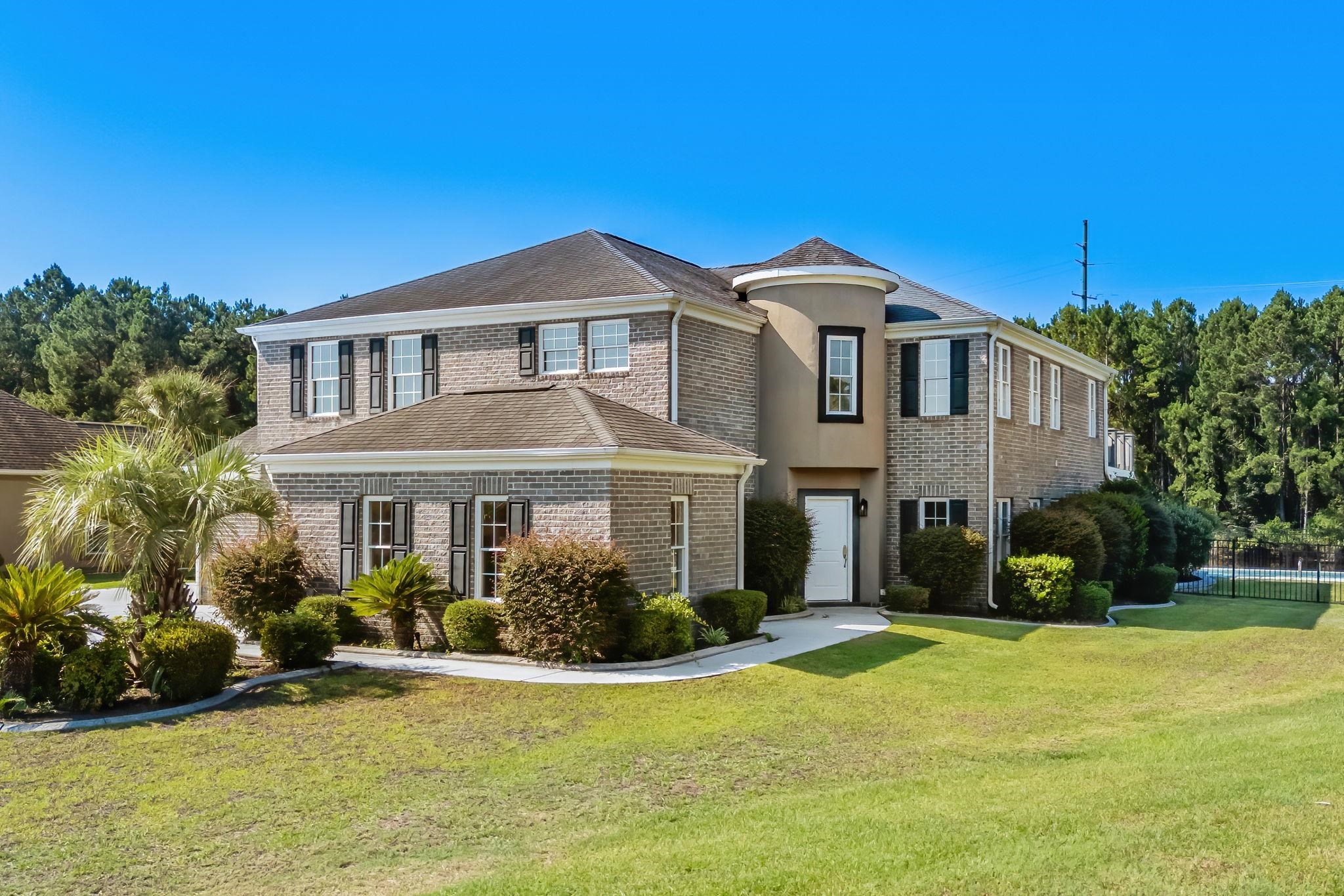 827 Oxbow Dr. Myrtle Beach, SC 29579