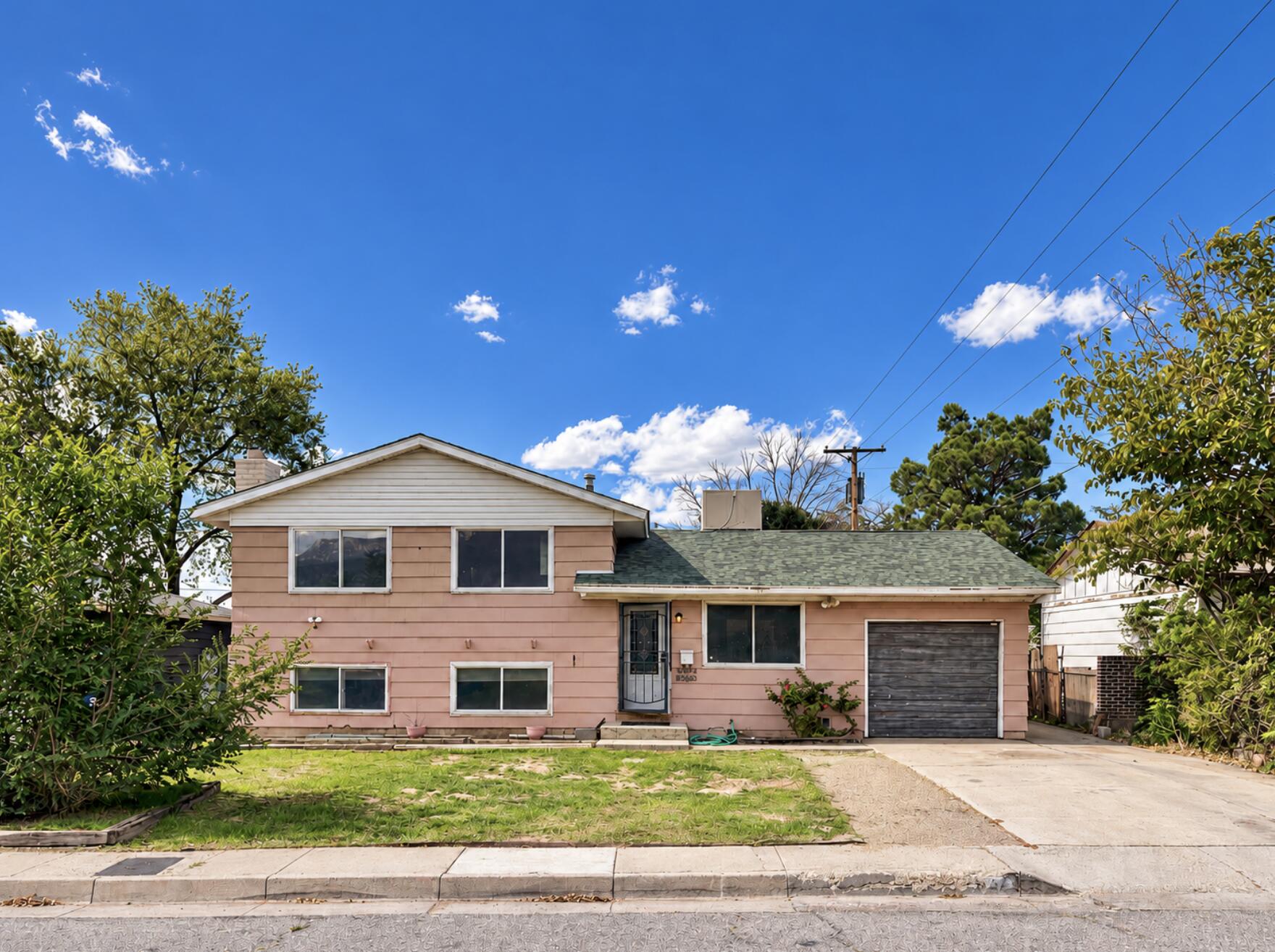 2827 Dorothy Street, Albuquerque NM 87112