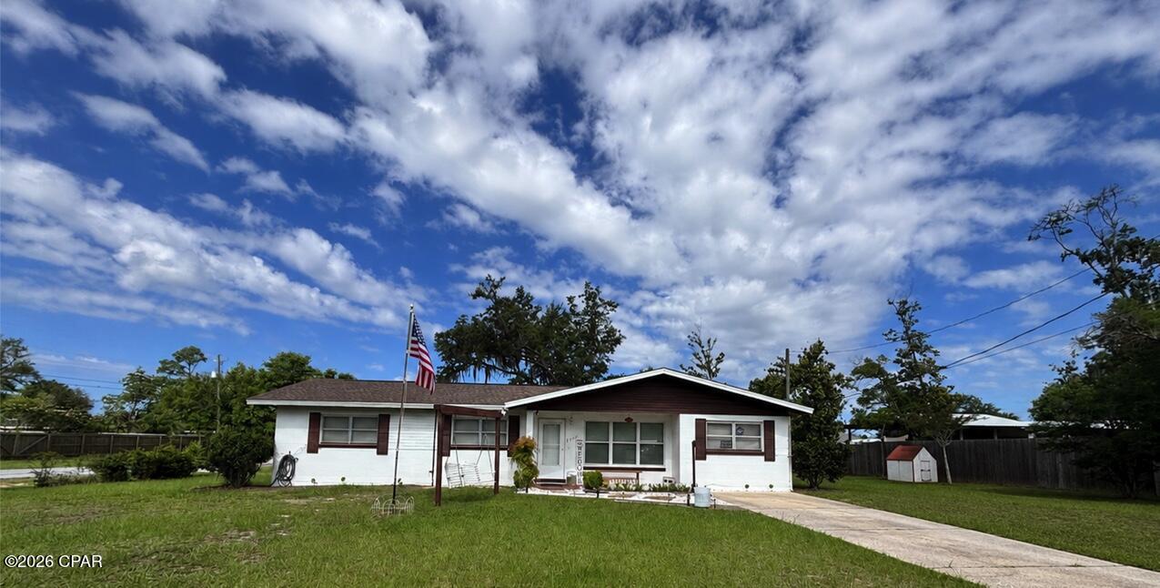 1st image of 812 Arkansas Ave, Lynn Haven, FL 32444 | MLS# 792622