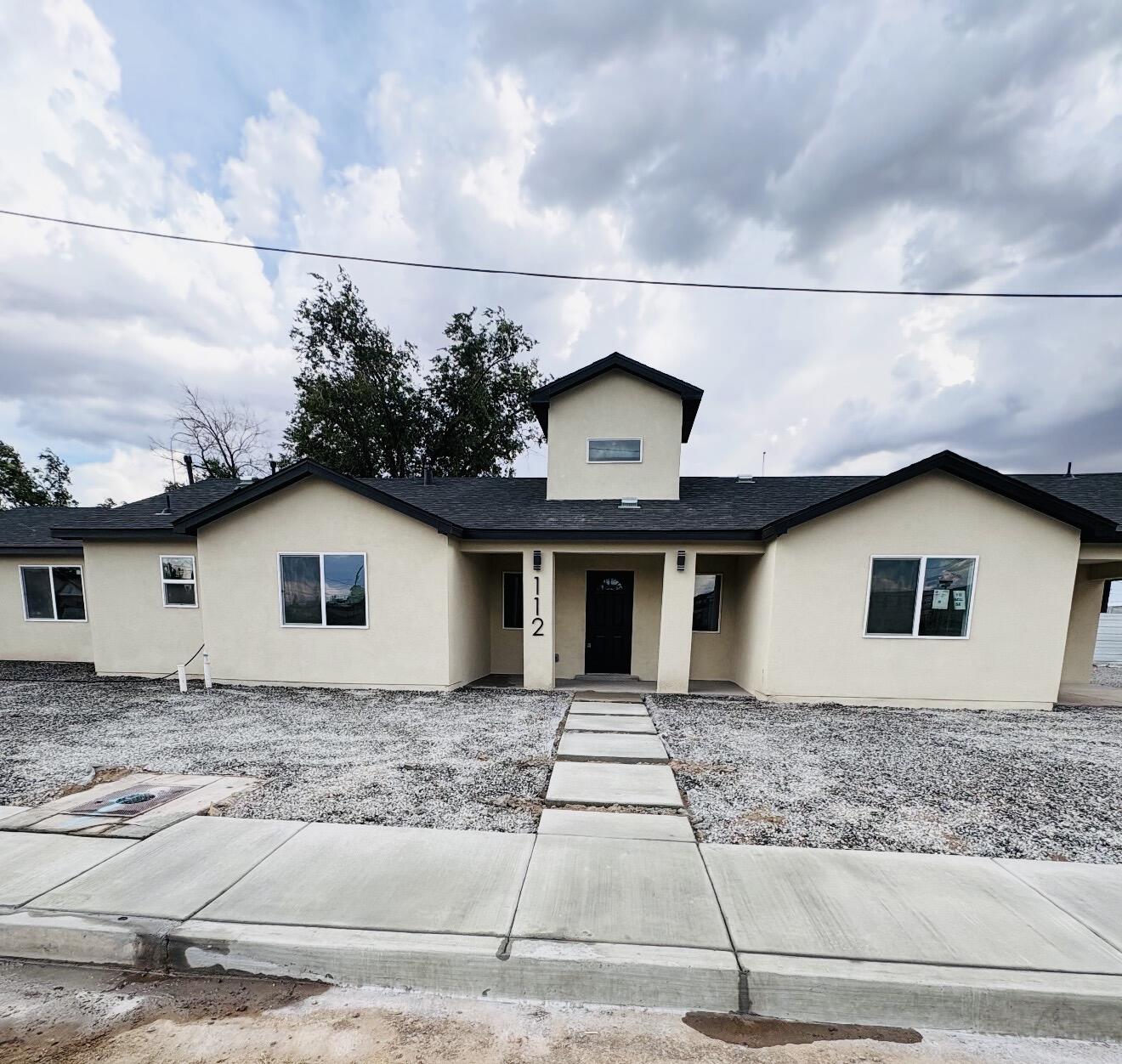112 Bell Avenue, Albuquerque NM 87102