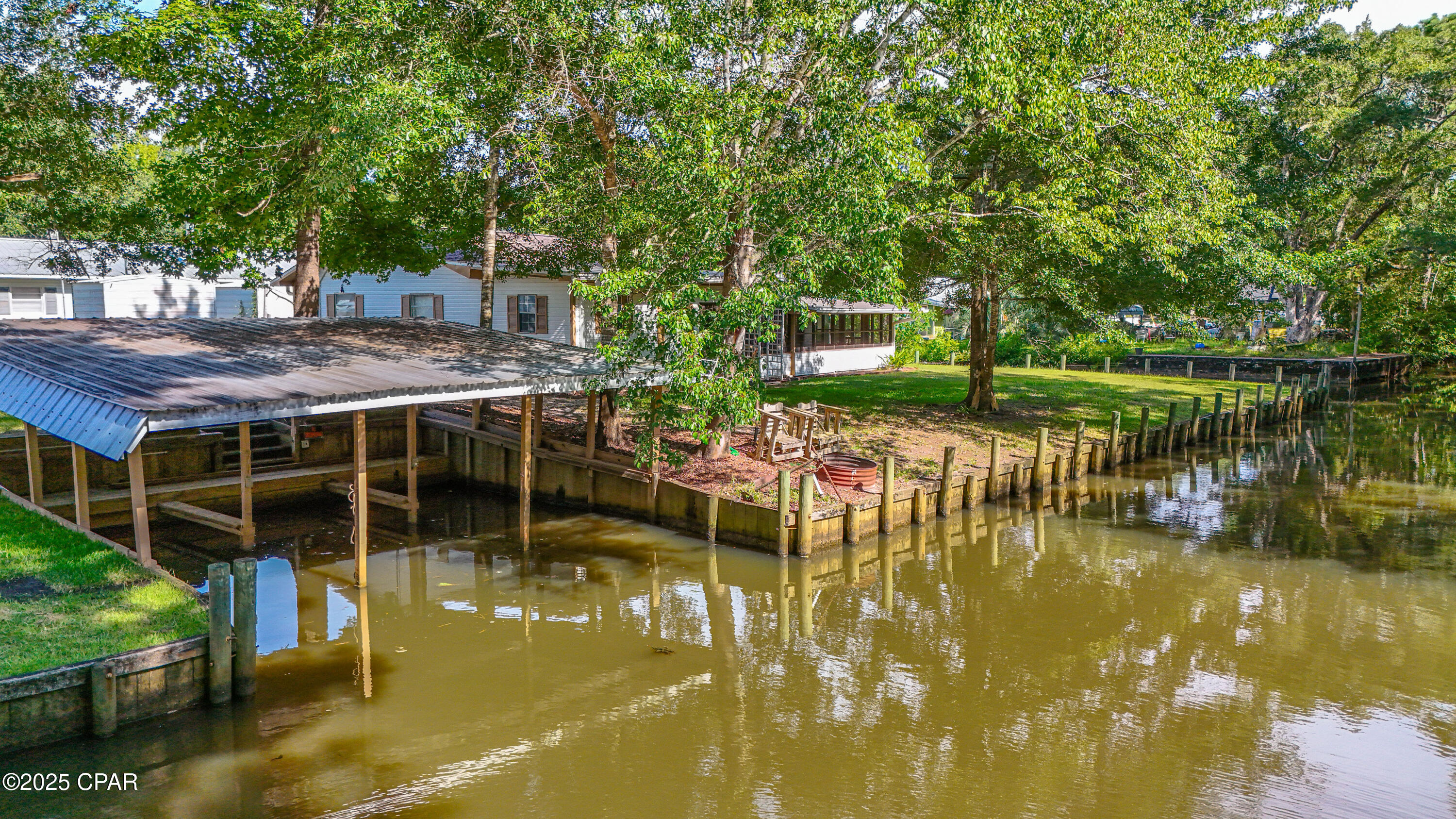 151 Swamp Haven Road, Vernon, FL 32462
