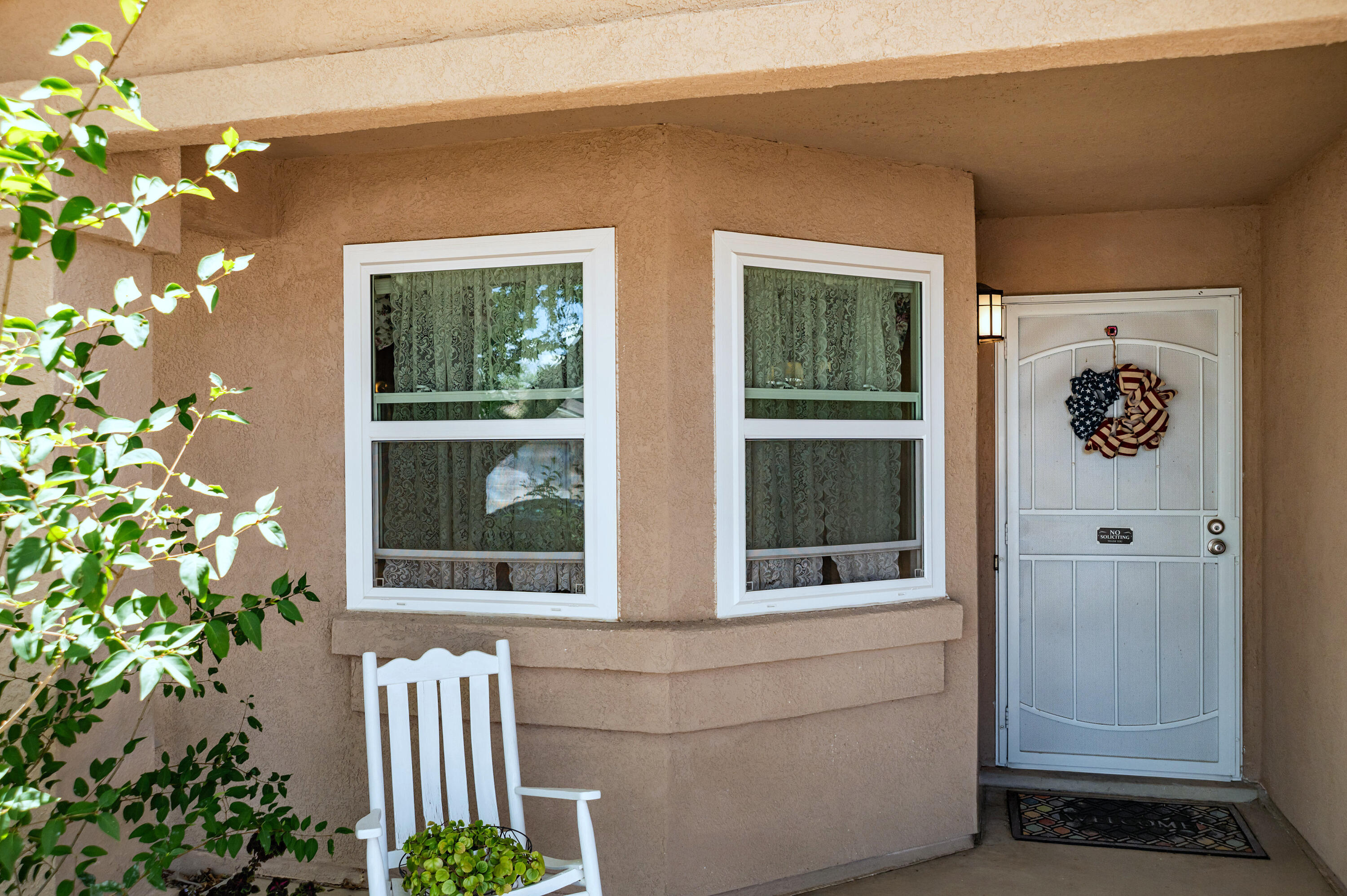 Photo 10 — 924 Somerset Meadows Drive NE