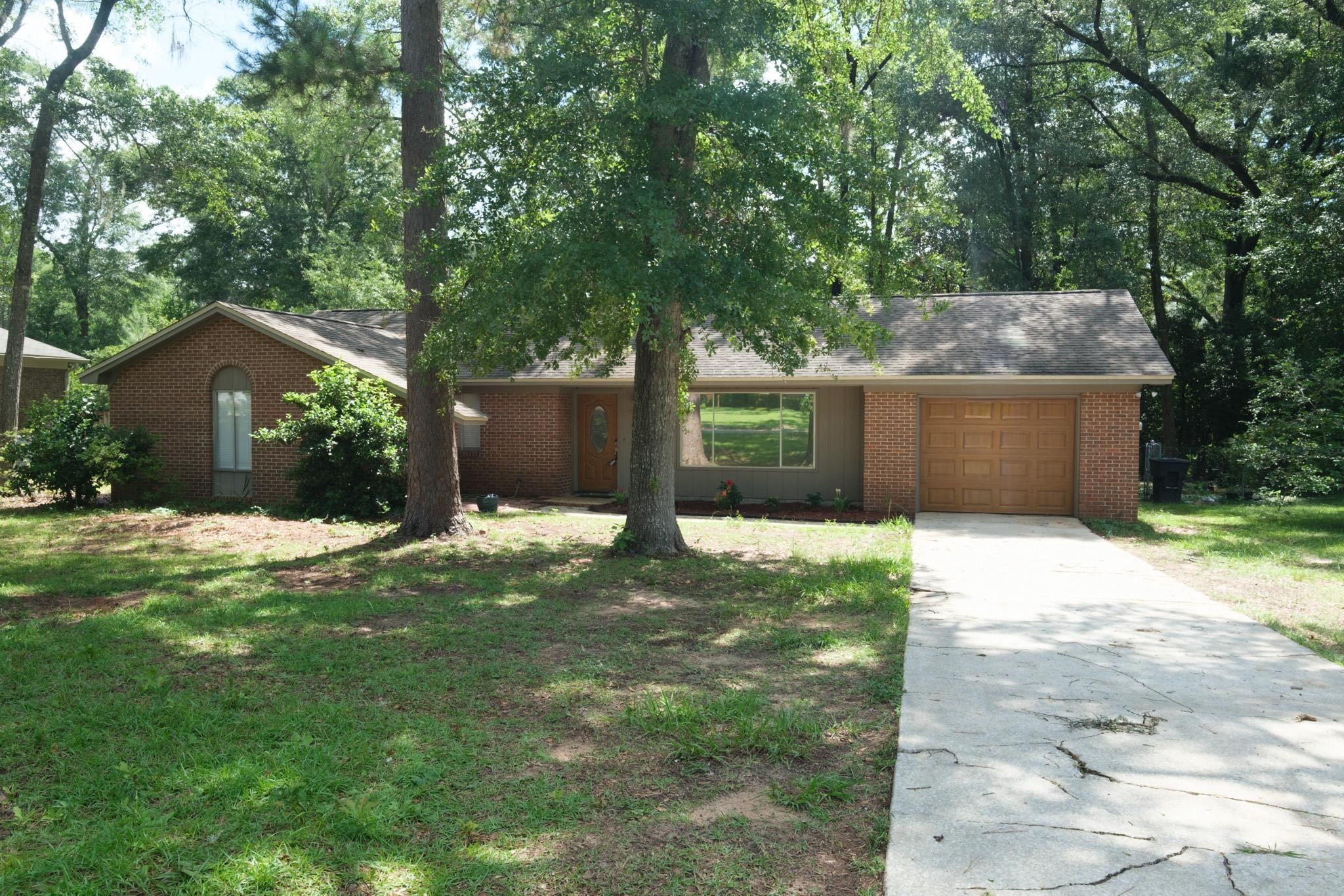 2934  Foxcroft Drive , Tallahassee, FL, 32309