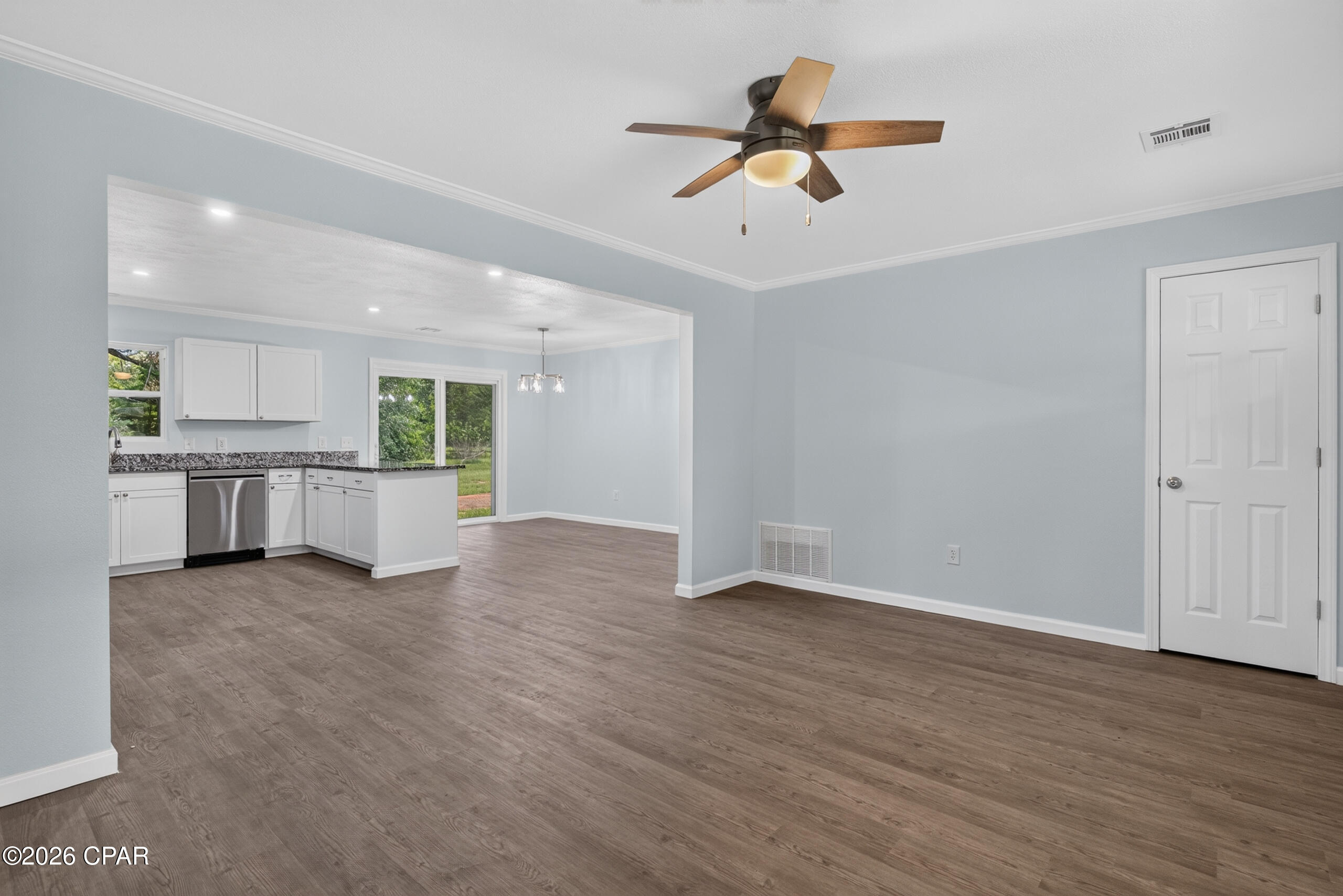 4th image of 1214 Johnson Ave, Chipley, FL 32428 | MLS# 792648