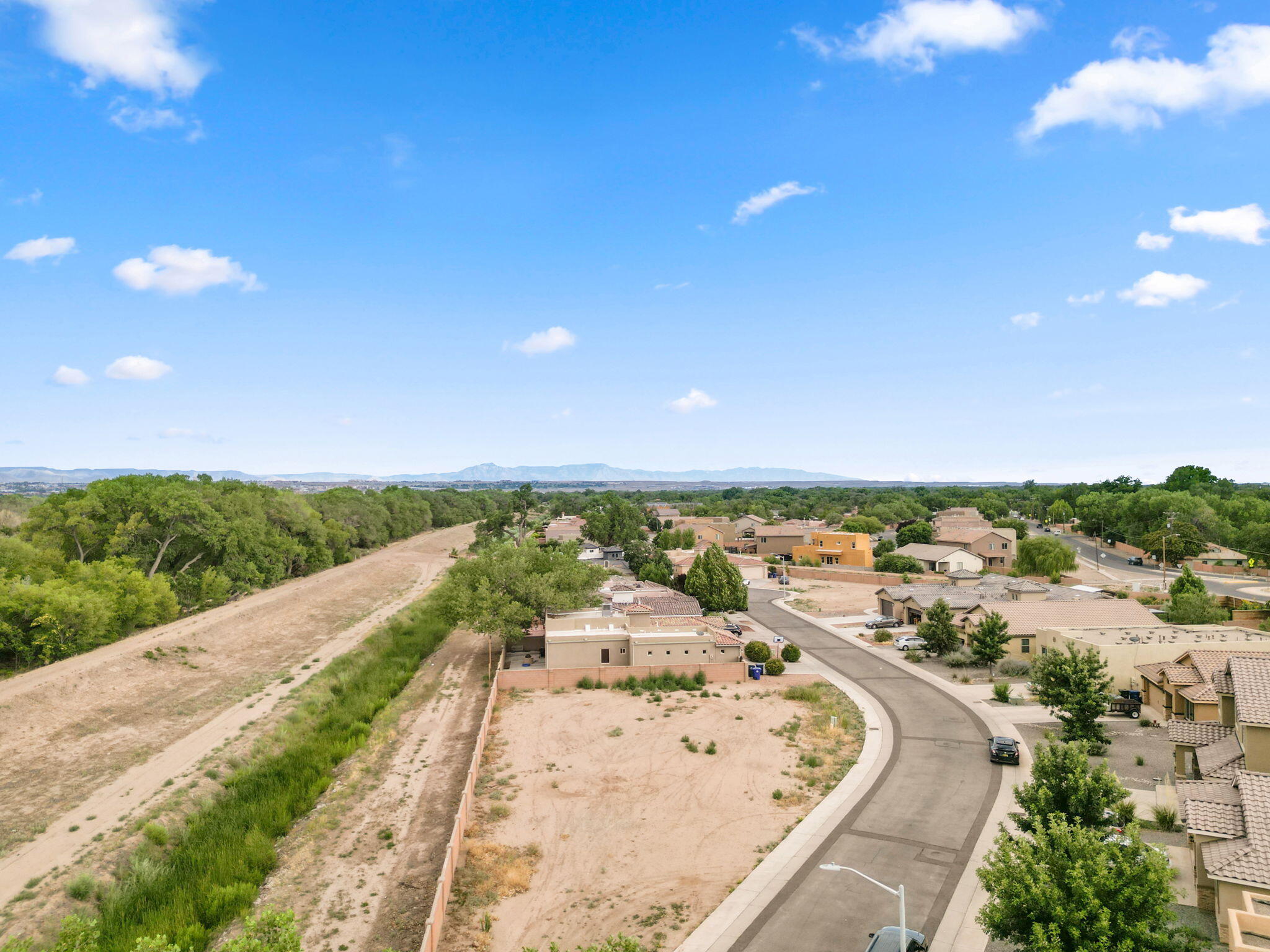 3rd image of 212 Anna Maria Pl Sw, Albuquerque, NM 87105 | MLS# 1107253