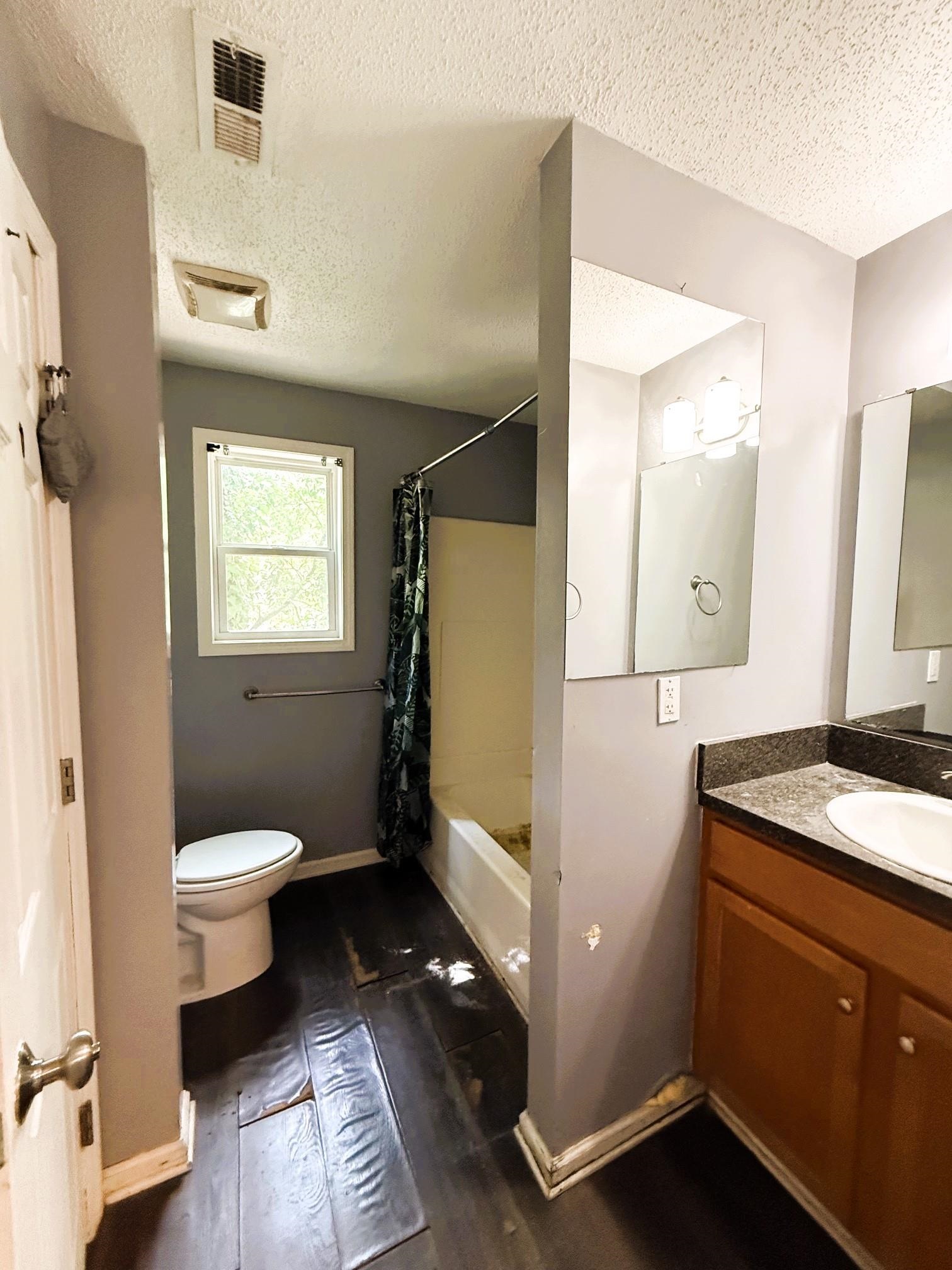 2617703 | Photo 21