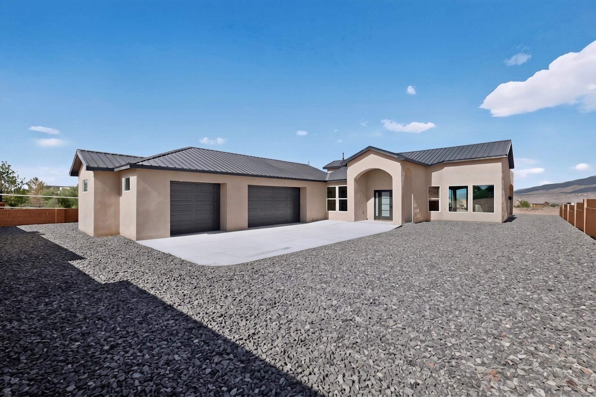 1710 Leon Court NE, Rio Rancho