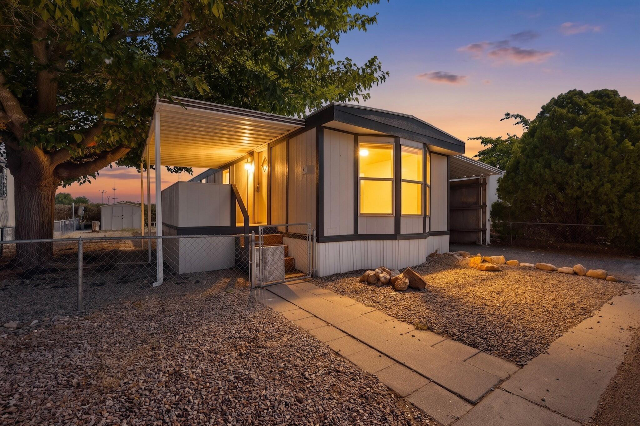 2nd image of 8405 Hager Ave Se, Albuquerque, NM 87108 | MLS# 1107363