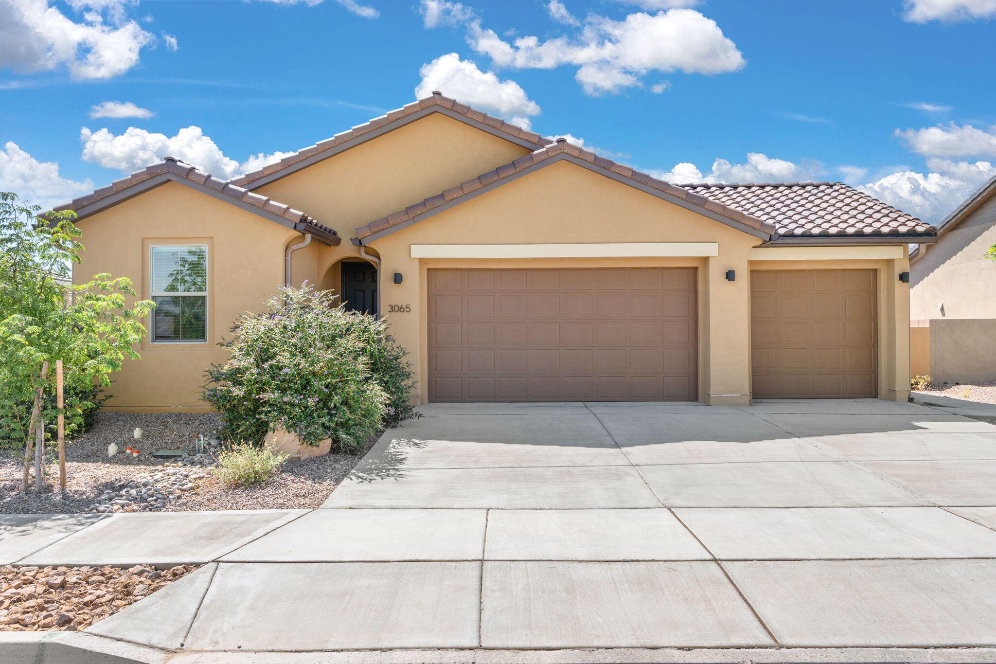 2nd image of 3065 Wolf Tail Loop Ne, Rio Rancho, NM 87144 | MLS# 1107398