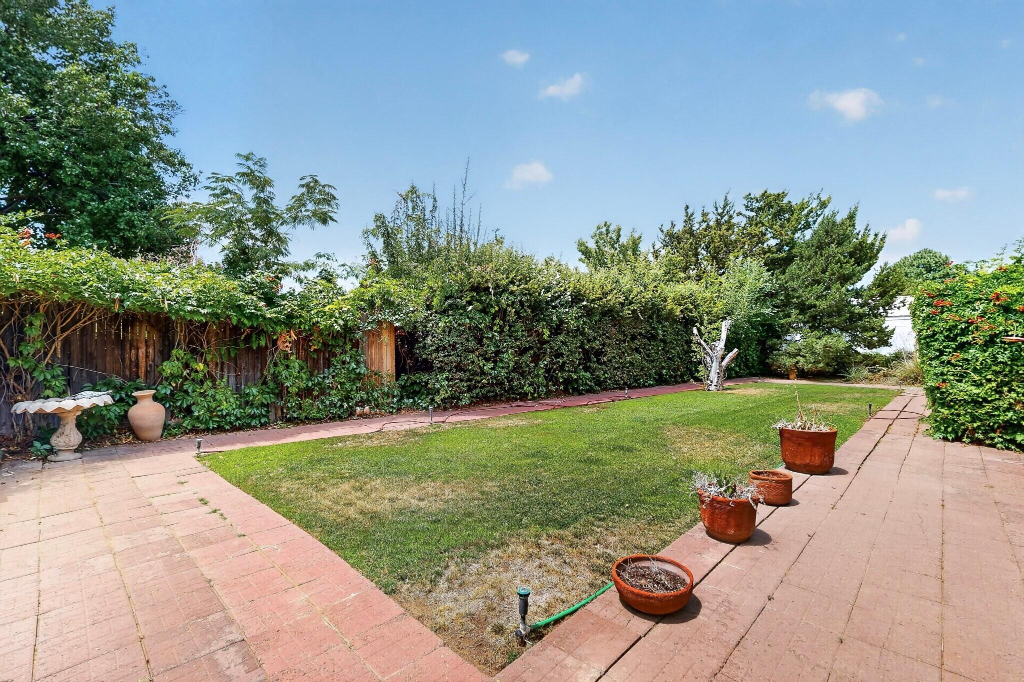 Photo 10 — 7200 Vista Del Arroyo Avenue NE