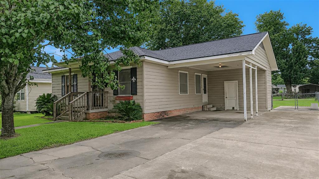 423 Davis Street — photo 2