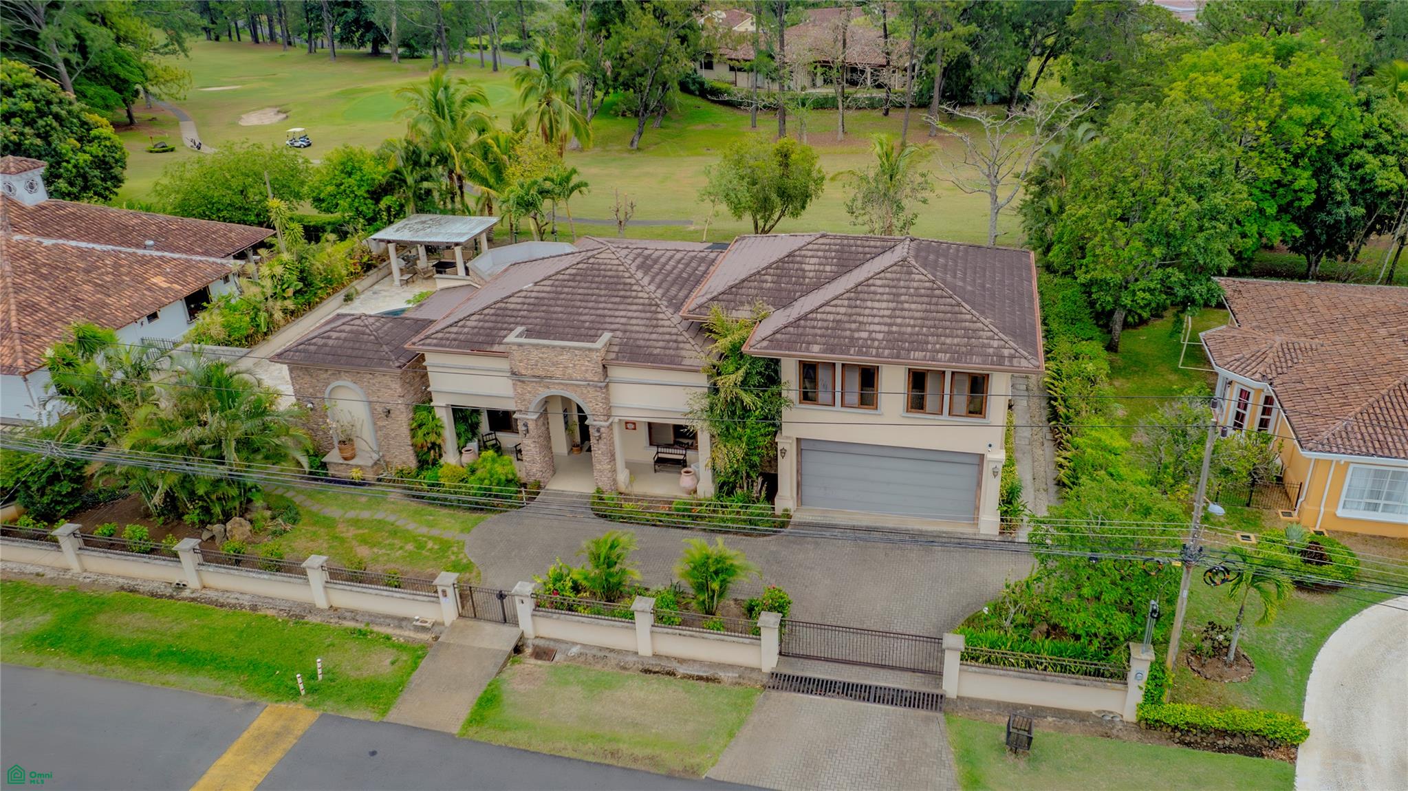 4 bed Single Family Homes For Sale in Alajuela, Alajuela - 1