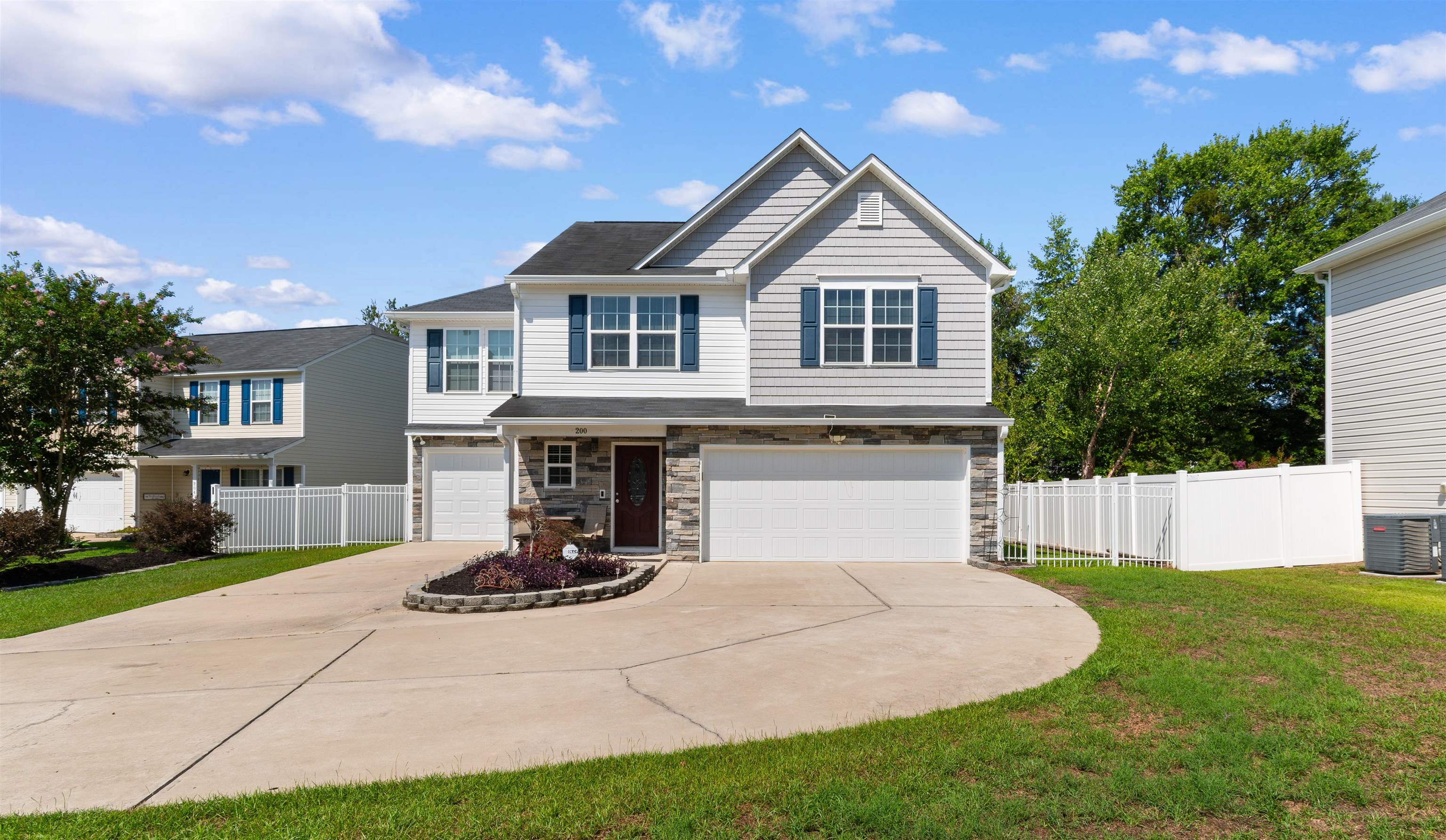 1st image of 200 Davis Ct, Little River, SC 29566 | MLS# 2617919