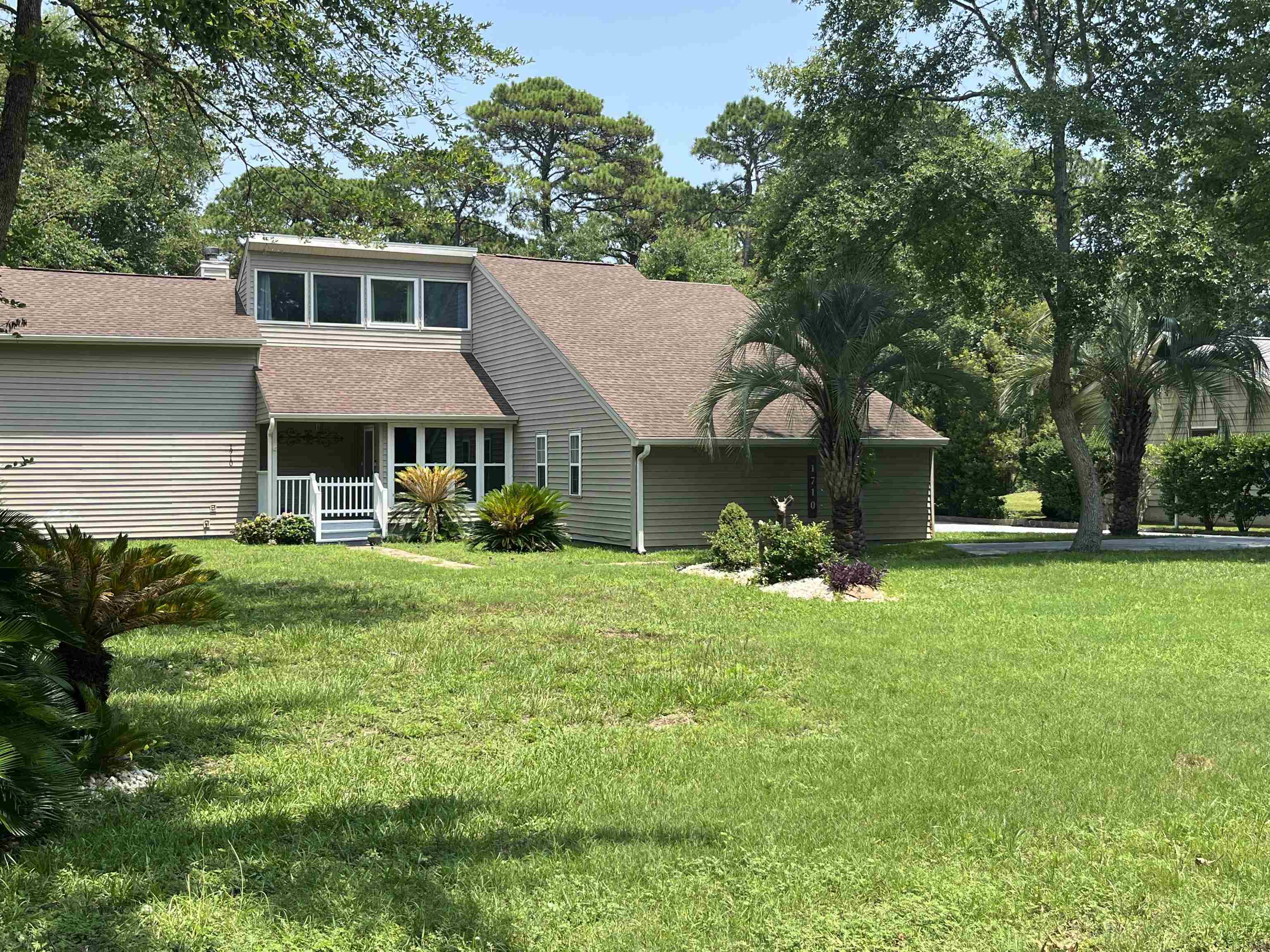 1710 Crooked Pine Dr.