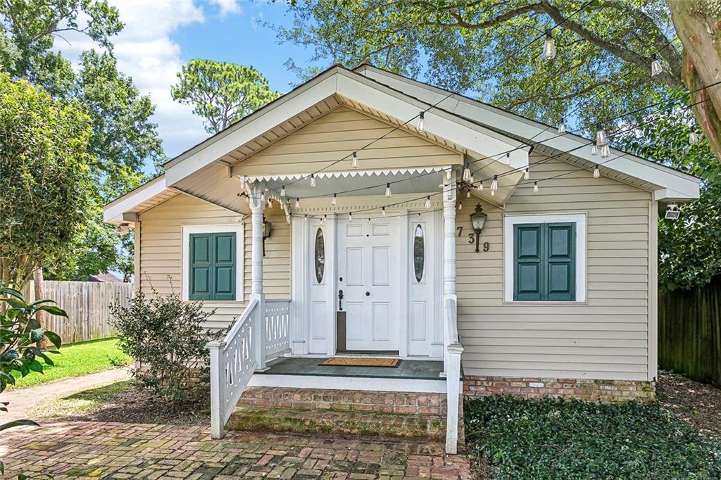 Photo 1 of Single family home for sale at 739 Phosphor Ave, Metairie, LA 70005 | MLS# 2568179 | Listing updated on 2026-09-10