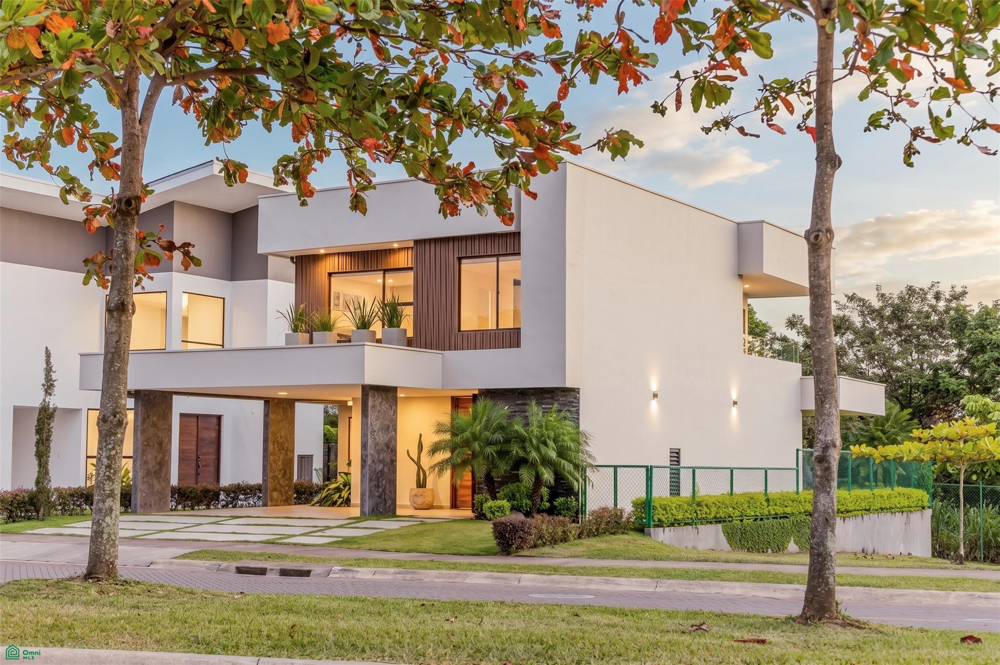 4 bed Single Family Homes For Sale in Alajuela, Alajuela - 1