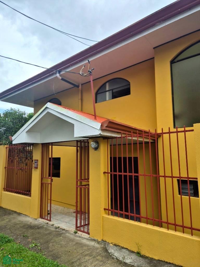 4 bed Single Family Homes For Sale in La Union, Cartago - 1