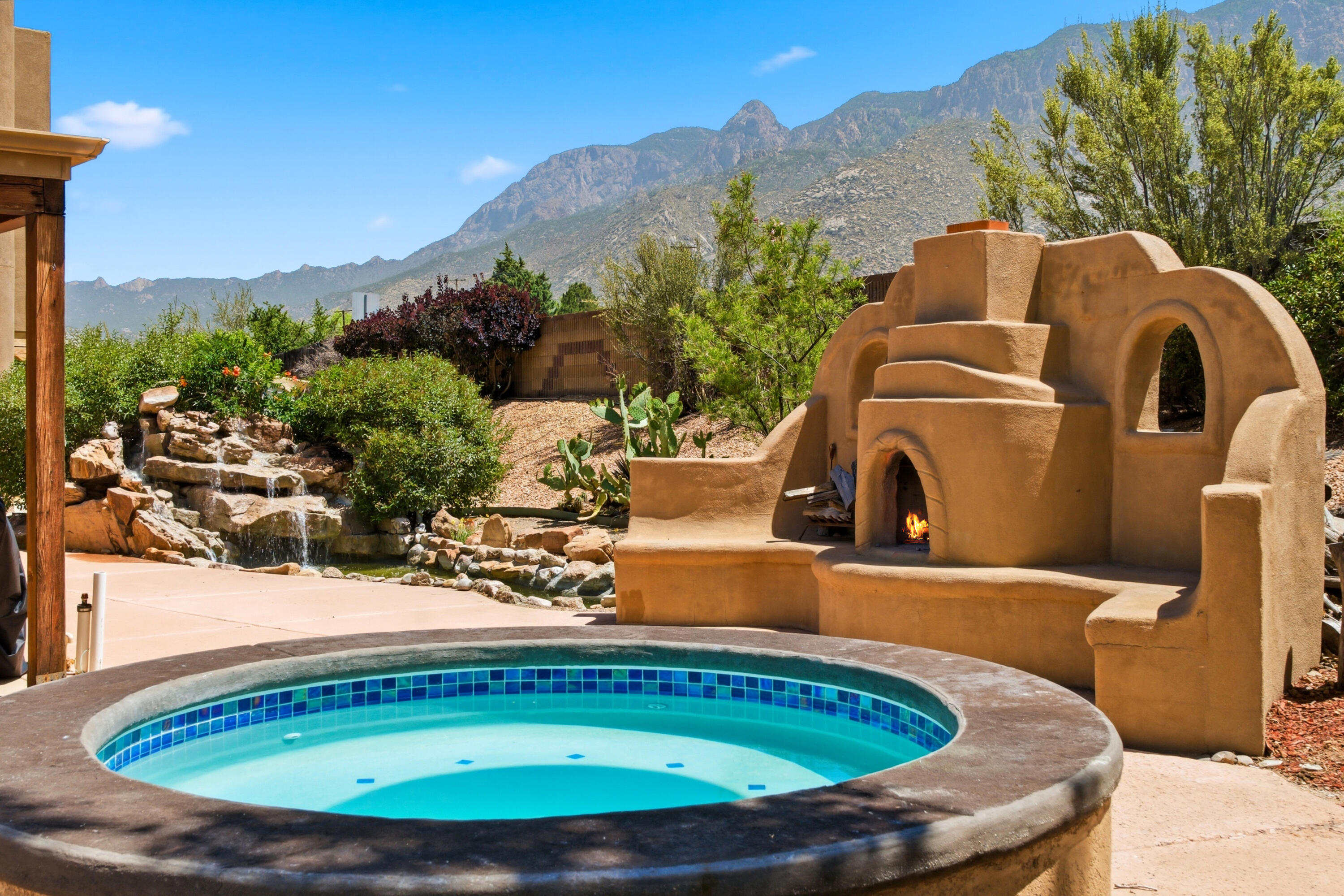 2nd image of 2816 Tramway Cir Ne, Albuquerque, NM 87122 | MLS# 1107502