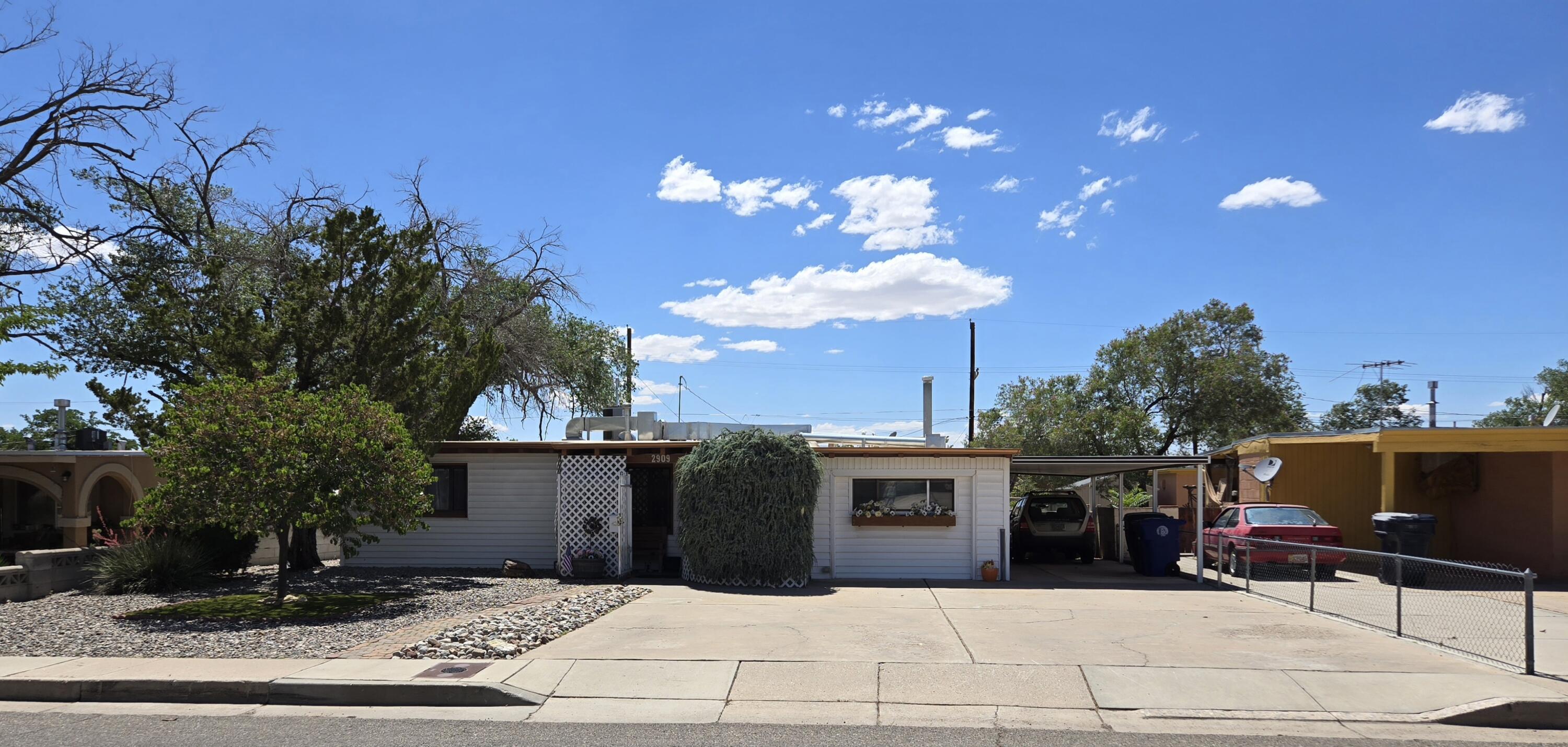 2909 Graceland Drive, Albuquerque NM 87110